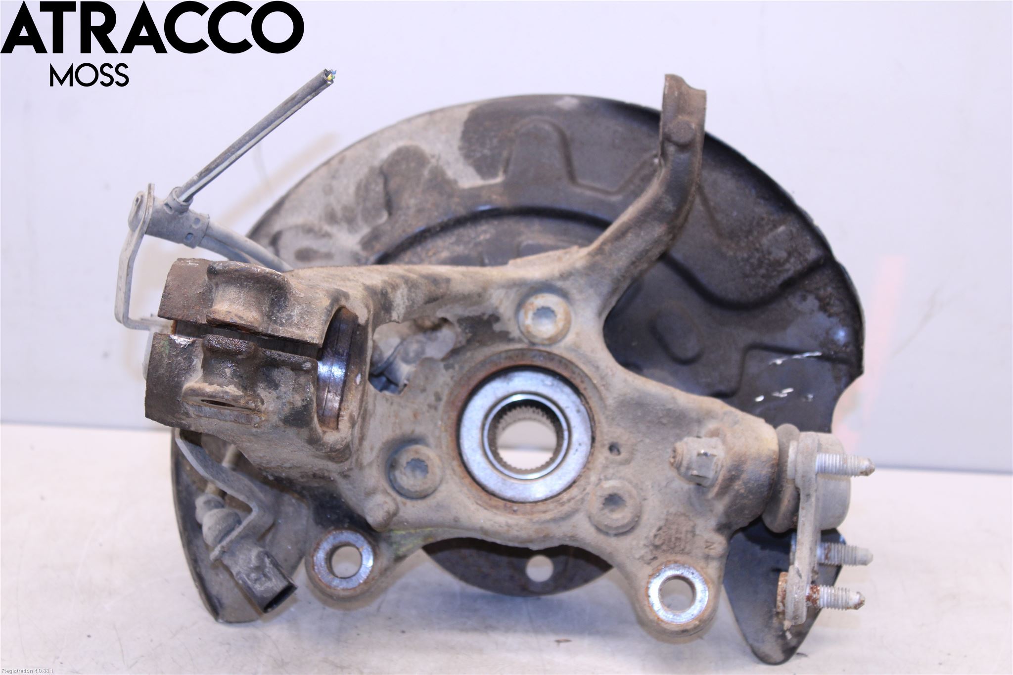 Volkswagen VW GOLF SPORTSVAN 15-20 Spindel Hf