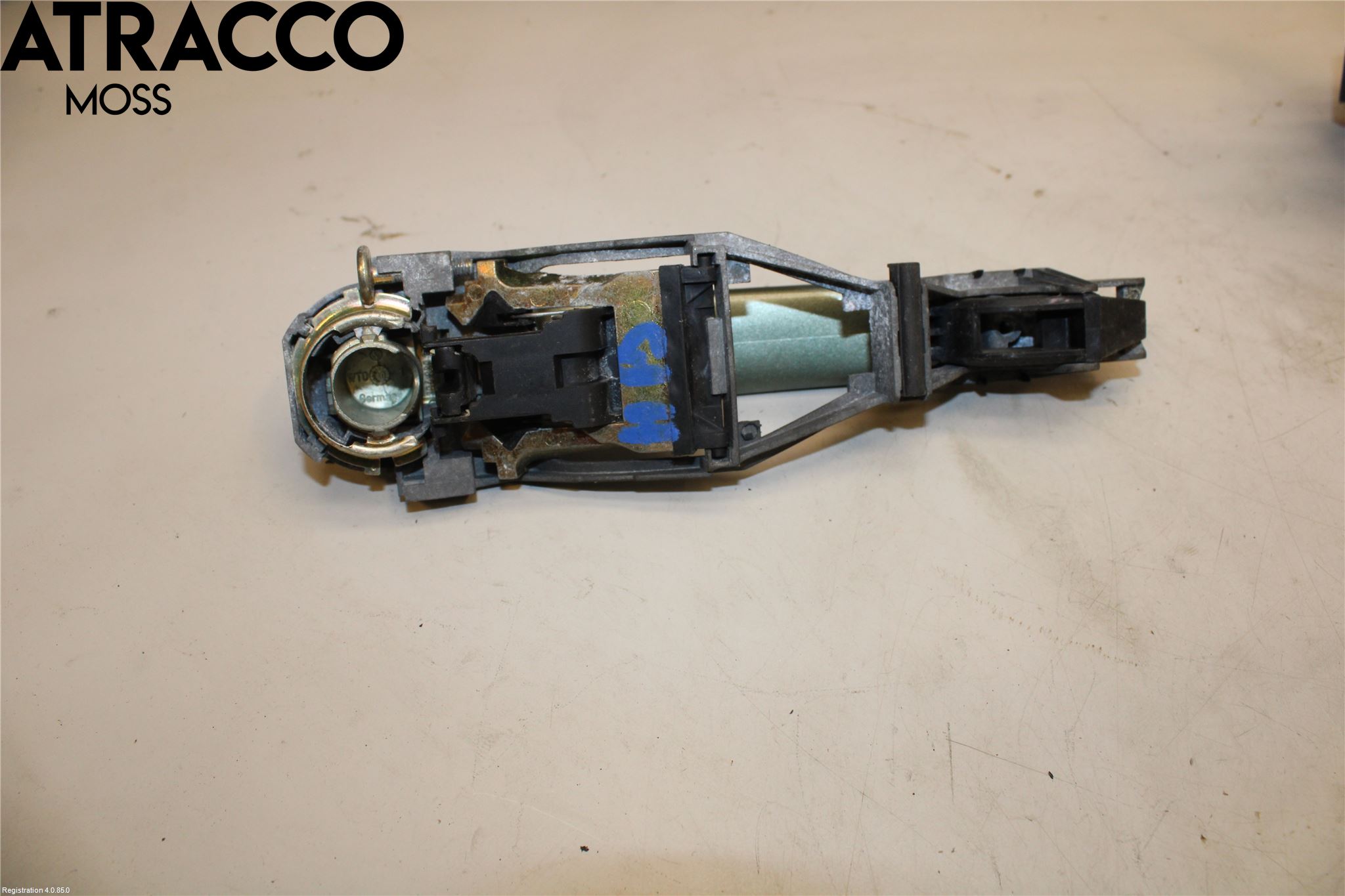 Volkswagen VW PASSAT 01-05 Dørhandtak Ytre Høyre