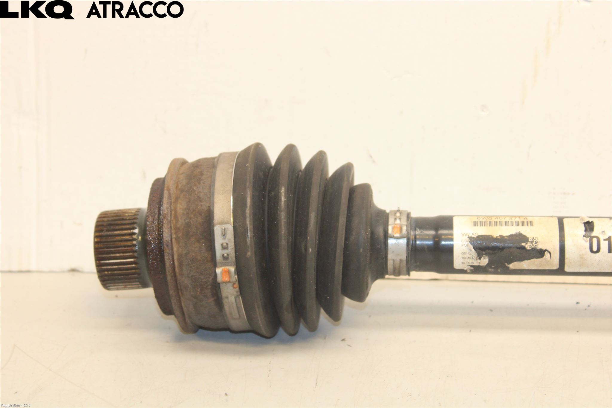 Audi A4/S4 B9 16-19 Drivaksel Foran Kompl Venstre