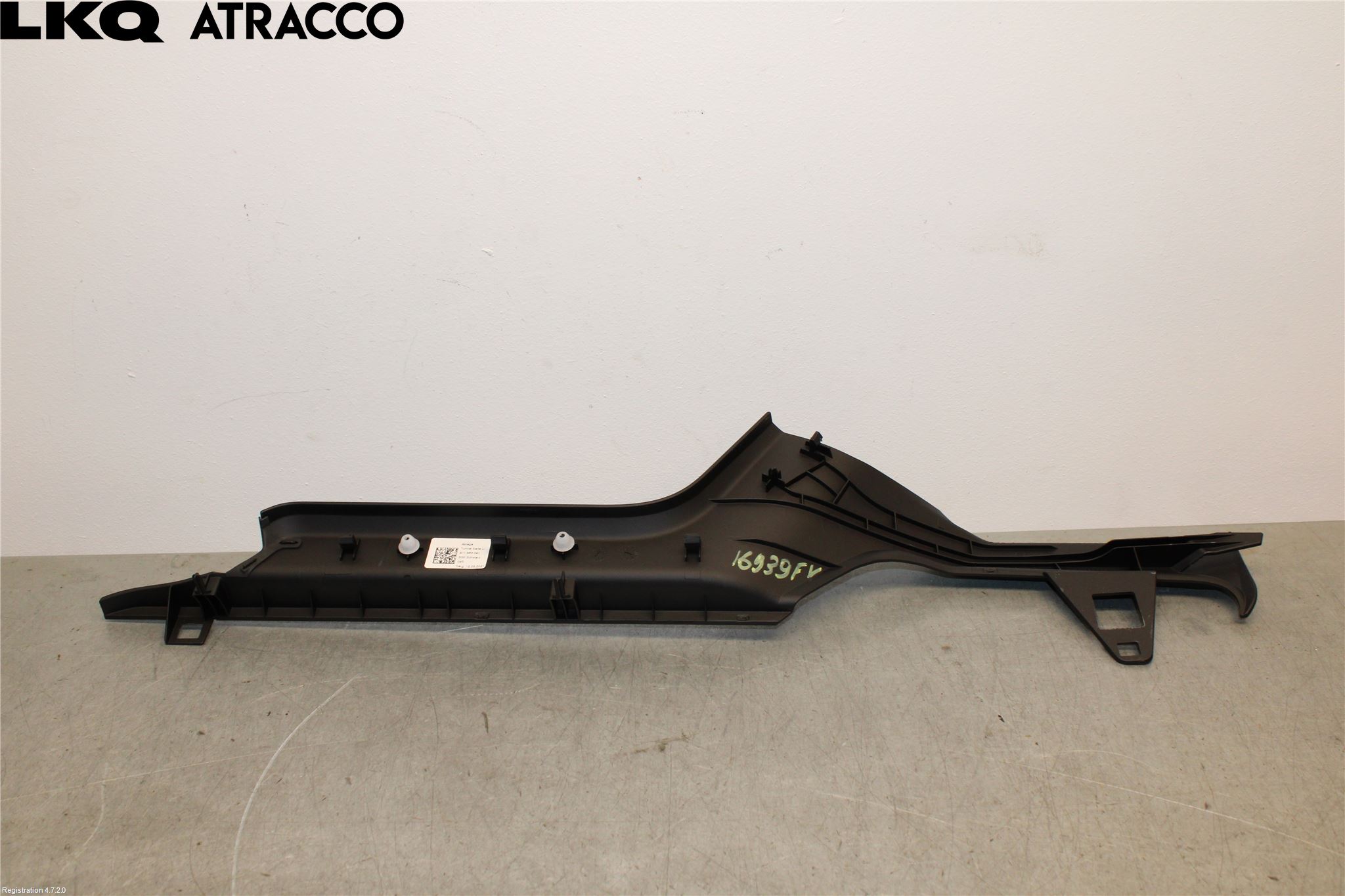 Porsche TAYCAN 20- Innr Dekor Instrbord