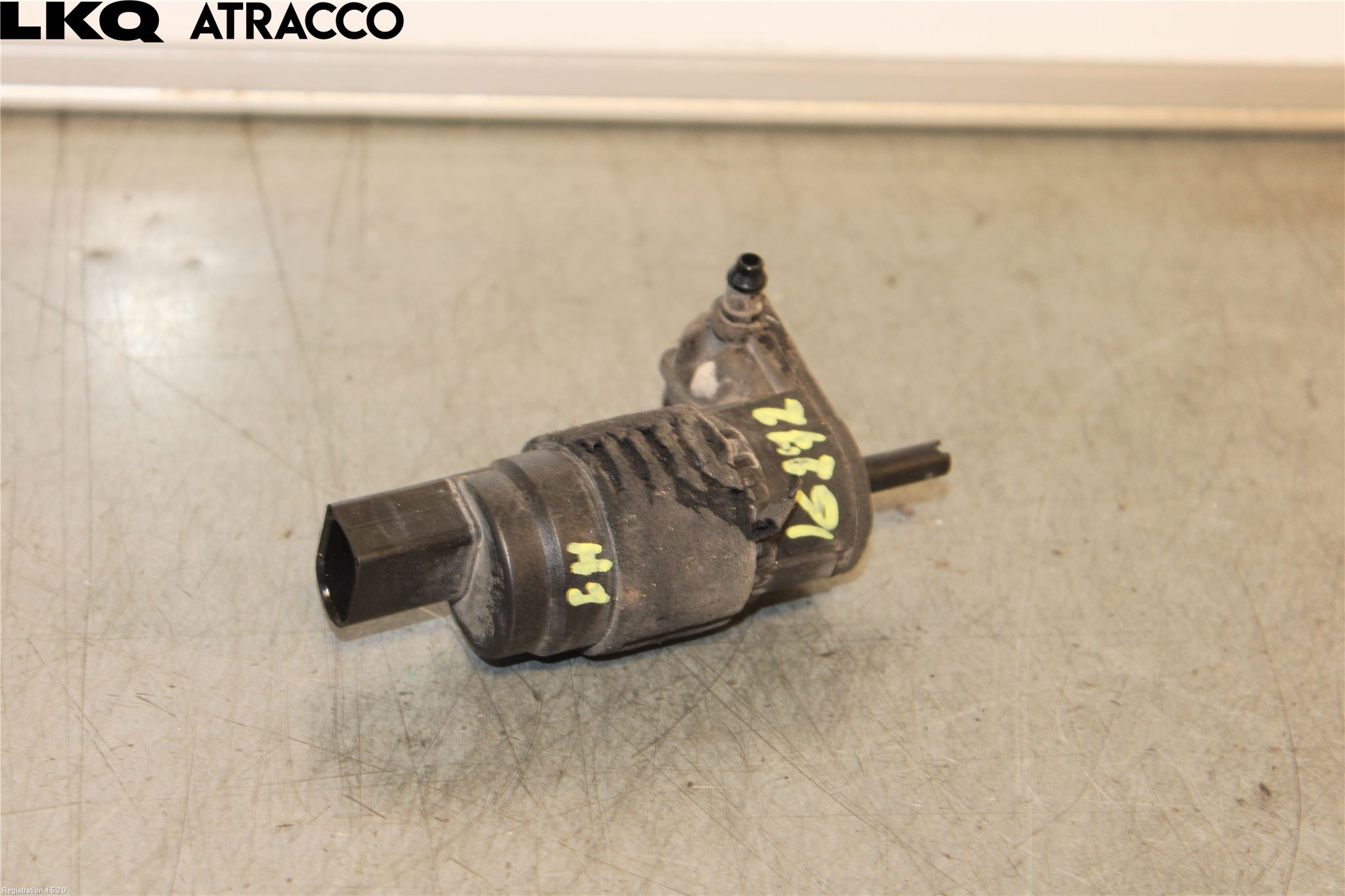 Audi A4/S4 B9 16-19 Spylerpumpe Frontrute