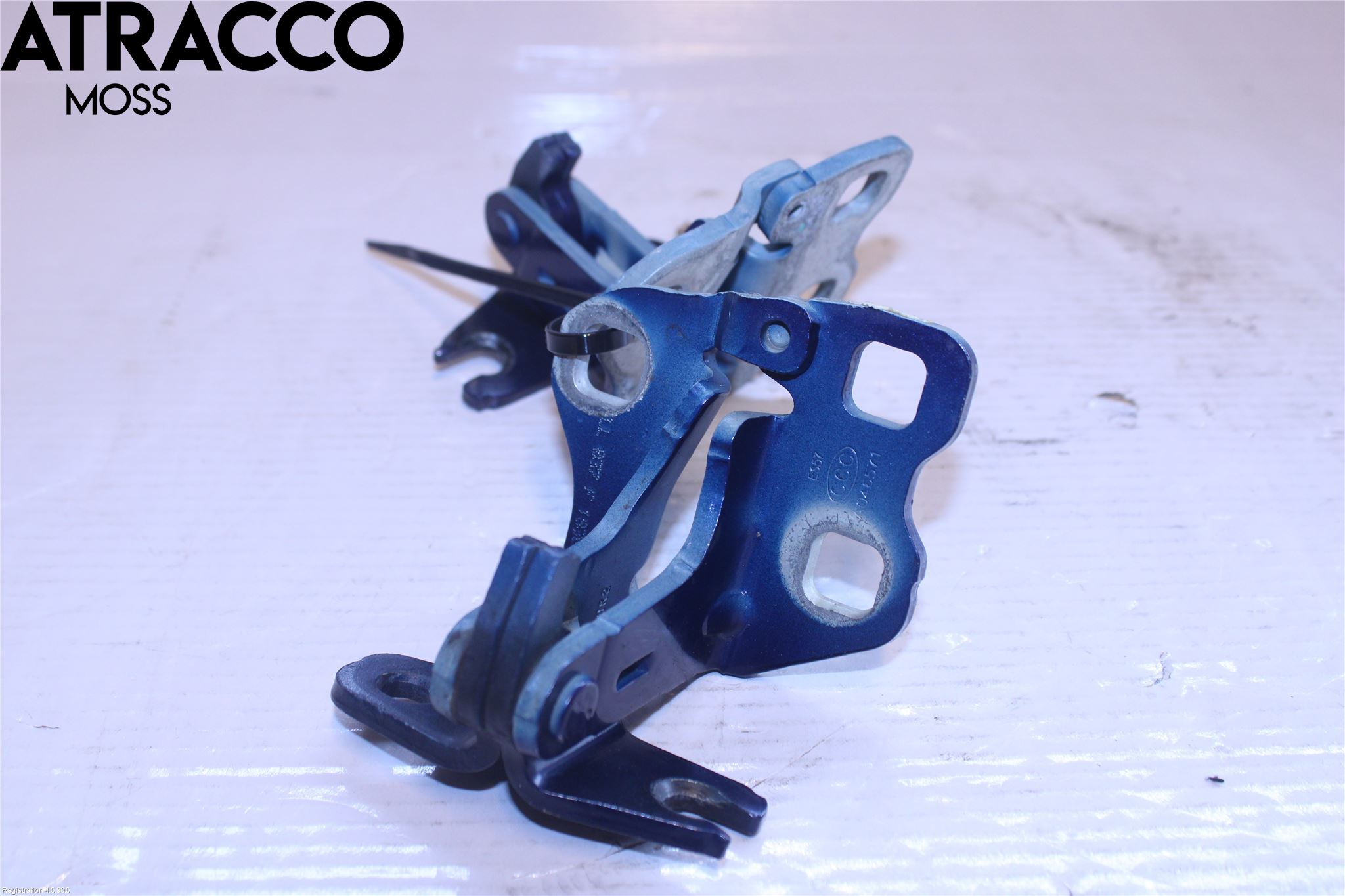 Tesla MODEL 3 17- Dørhengsel