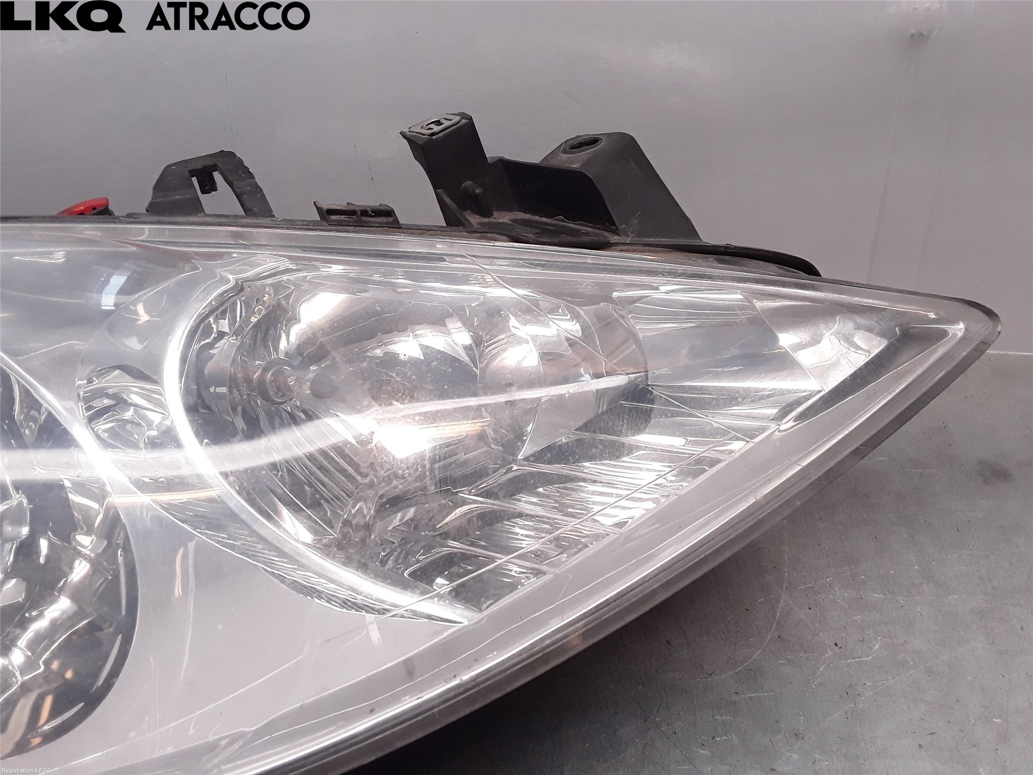 Peugeot 307     05-08 Frontlykt Høyre