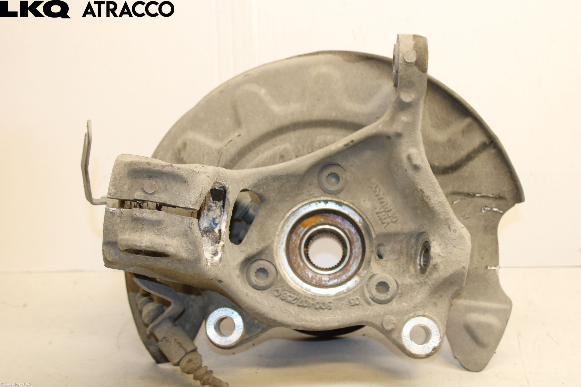 Volkswagen VW PASSAT 15-19 Spindel Hf