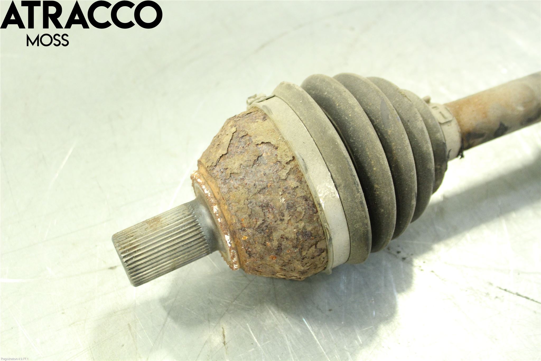 Volvo XC60 14-17 Drivaksel Foran Kompl Venstre