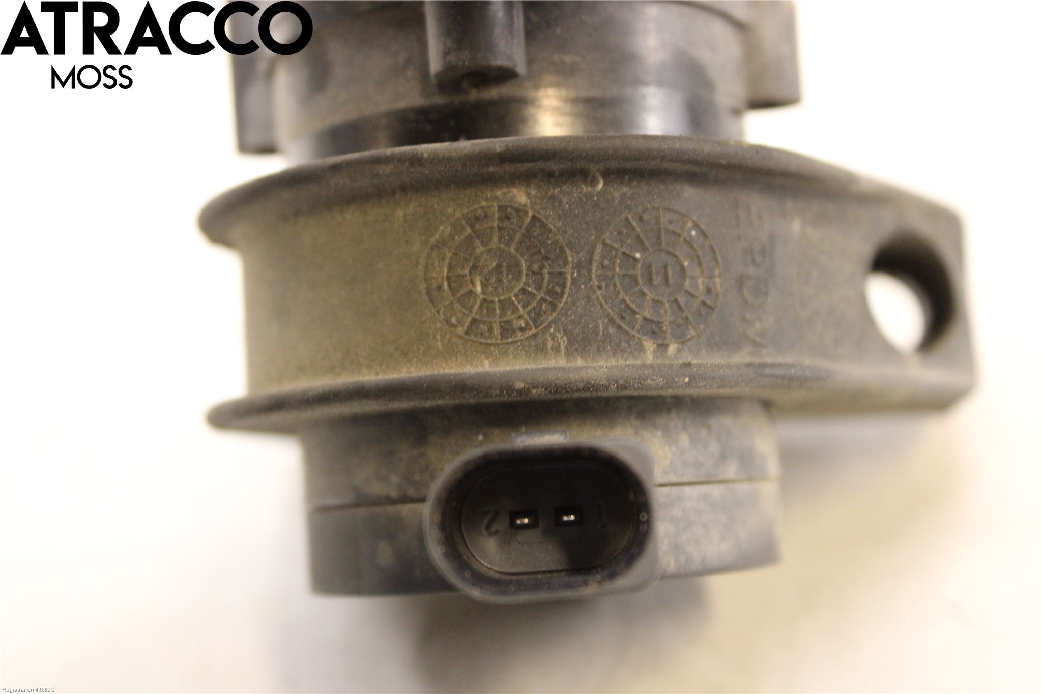 Volkswagen VW CADDY 11-15 Vannpumpe