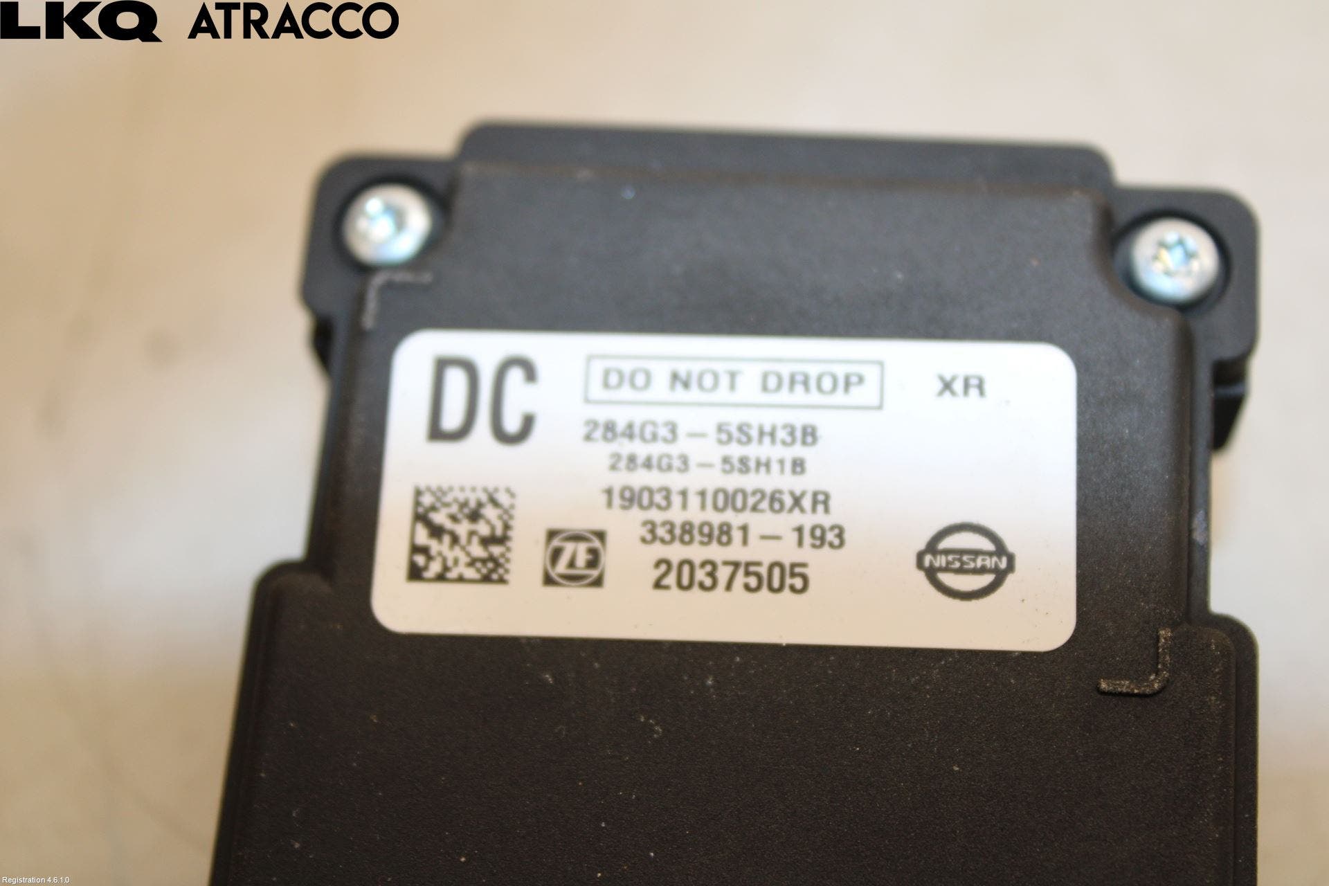 Nissan LEAF 18- Sensor Parkering Front