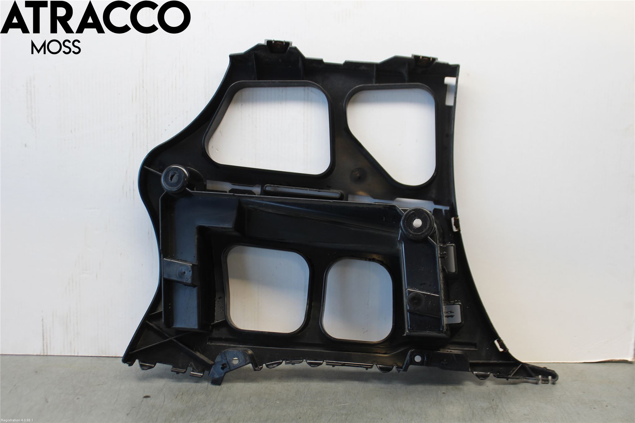 BMW 3 E90/91 SED/TOU 05-12 Støtfangerfeste Bak Høyre