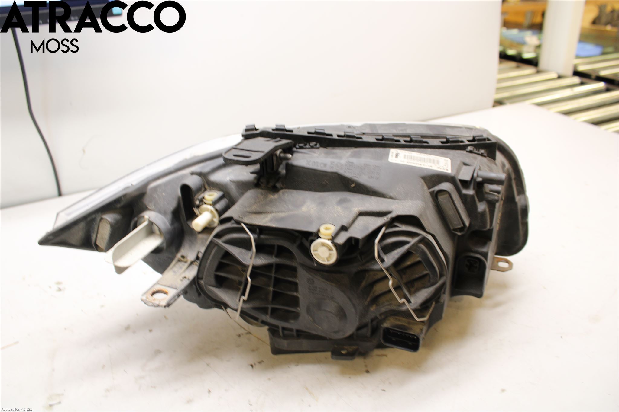 BMW 1 E87/81 5D/3D 03-11 Frontlykt Venstre