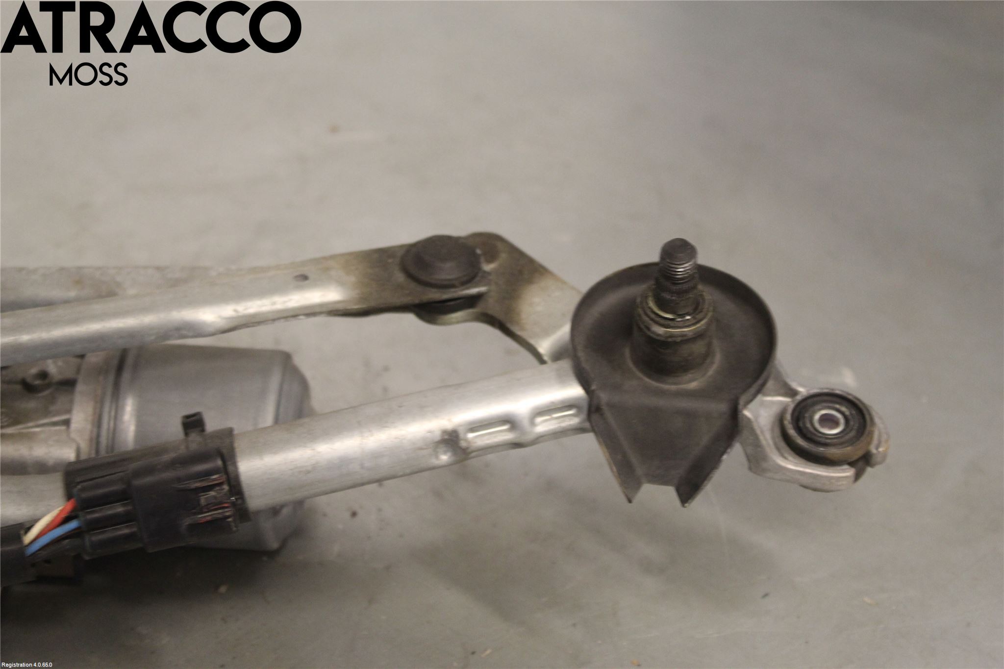 Toyota AVENSIS 09-15 Viskermotor Frontrute