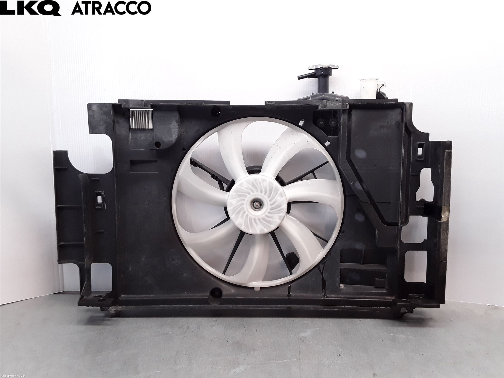 Toyota YARIS XP130 12-14 Kjølevifte Elektrisk