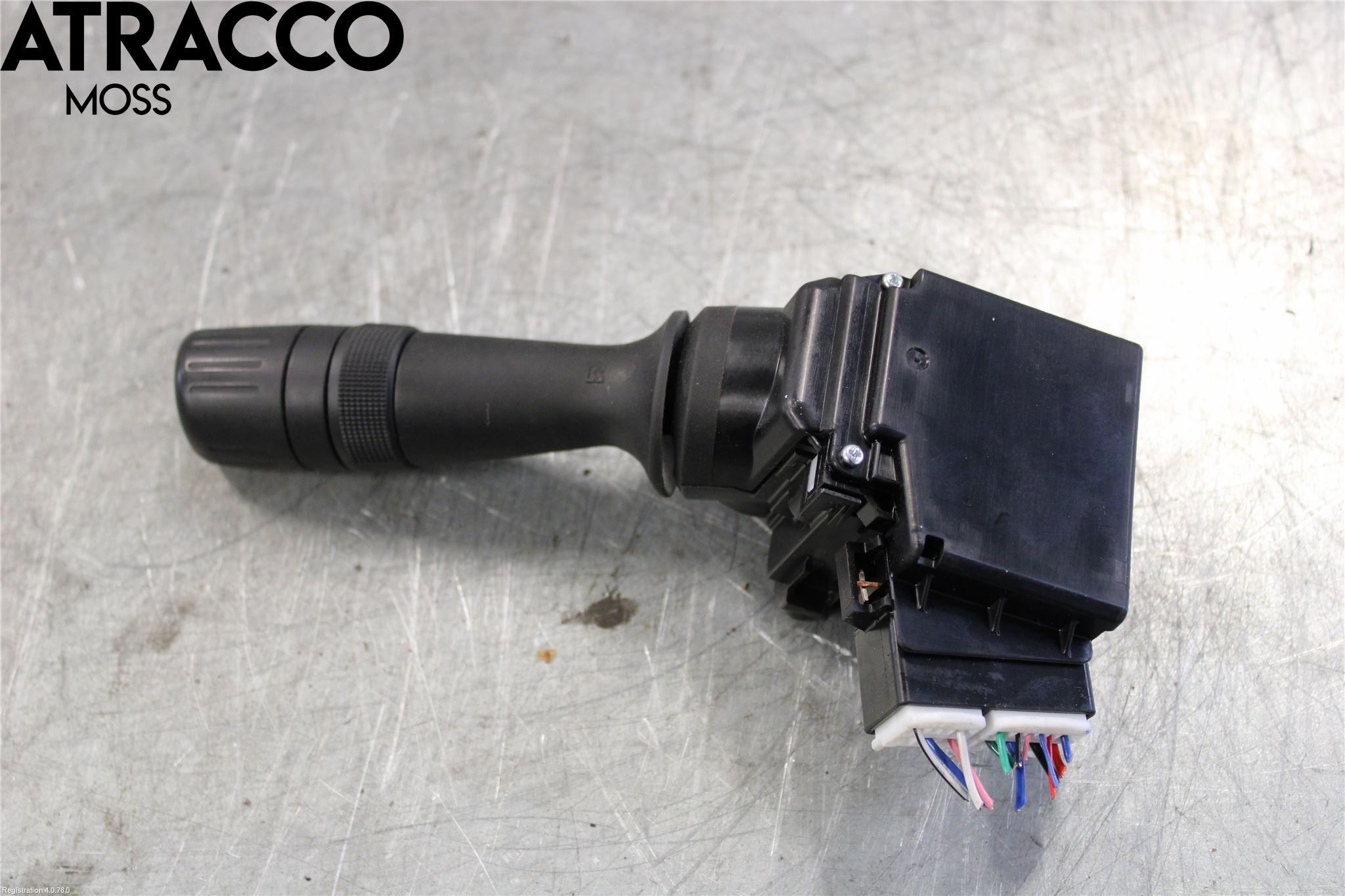 Toyota AURIS 13-19 Bryter Ratt Visker - Spyler