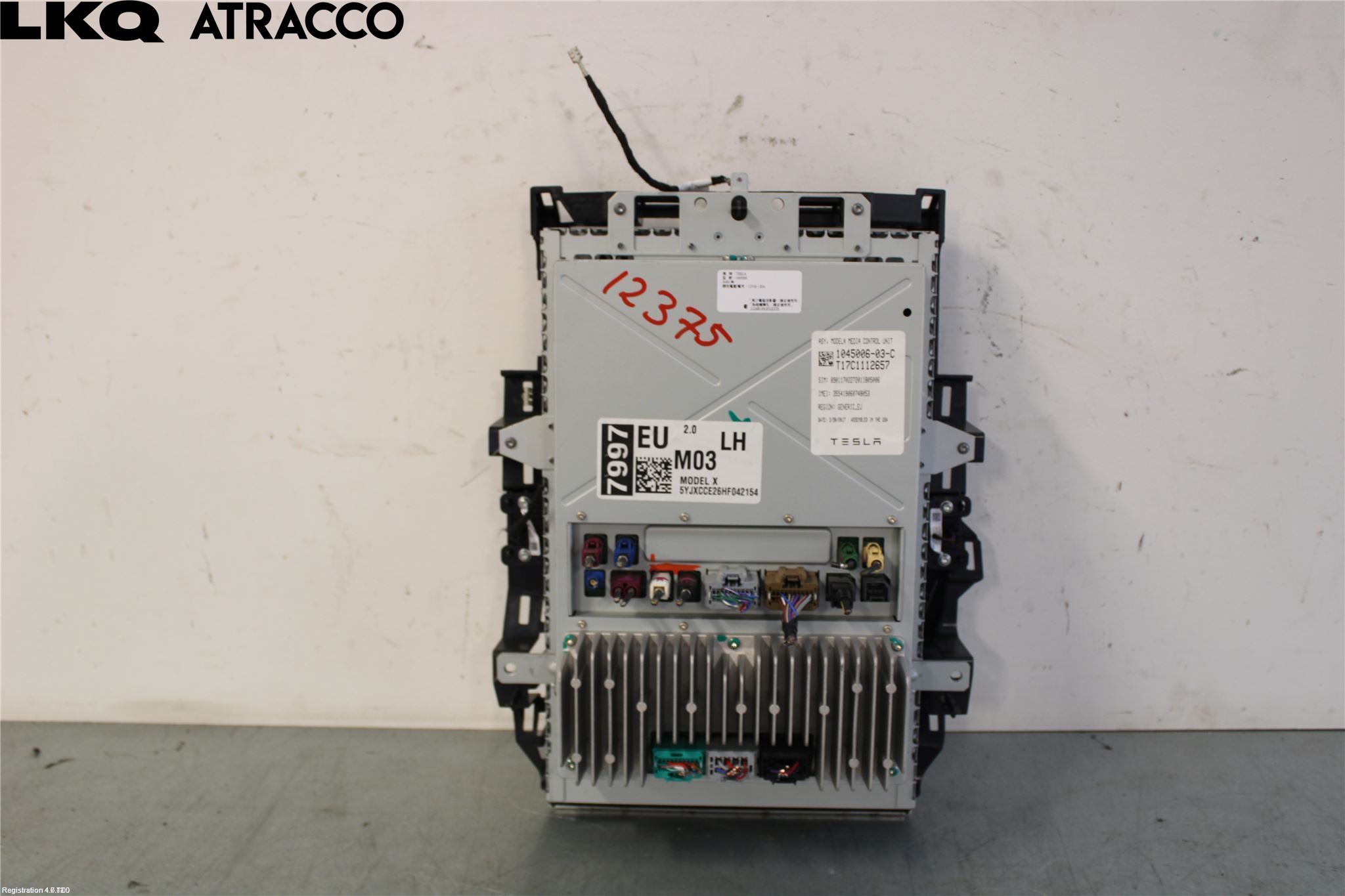 Tesla MODEL X 16- Multifunktionsdisplay