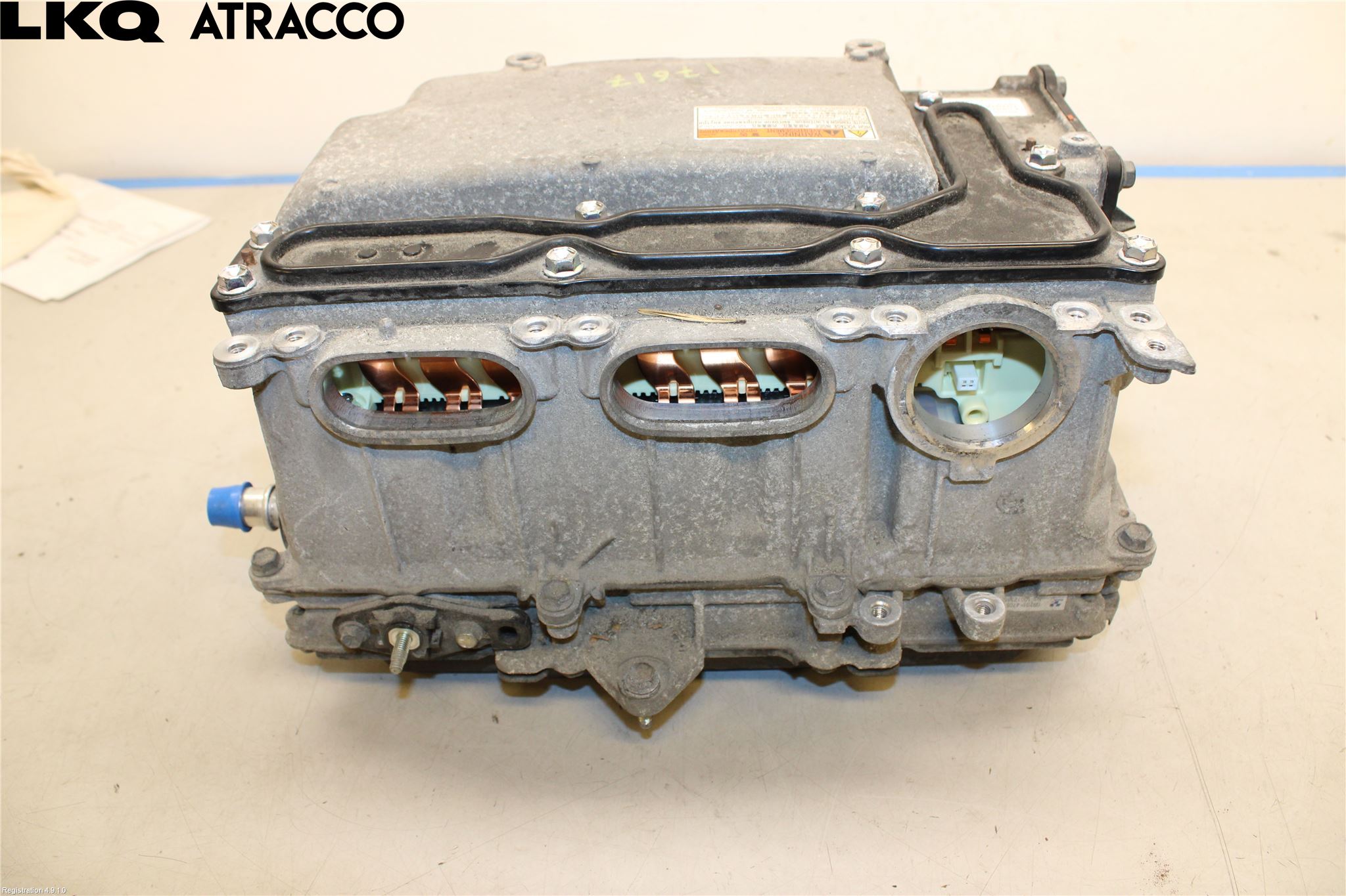 Toyota AURIS 10-12 Inverter Hybrid