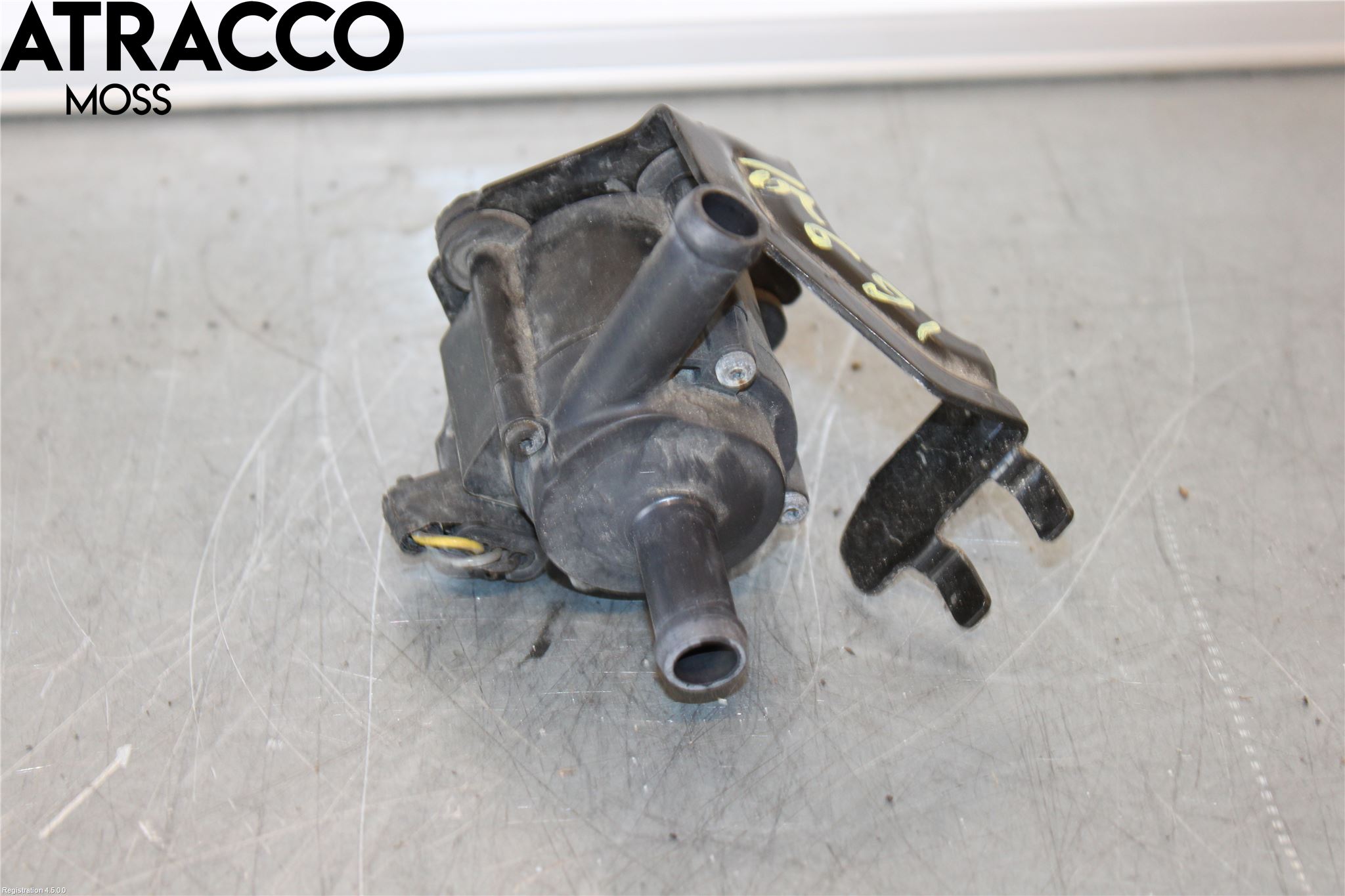 Ford ECOSPORT 17- Vannpumpe