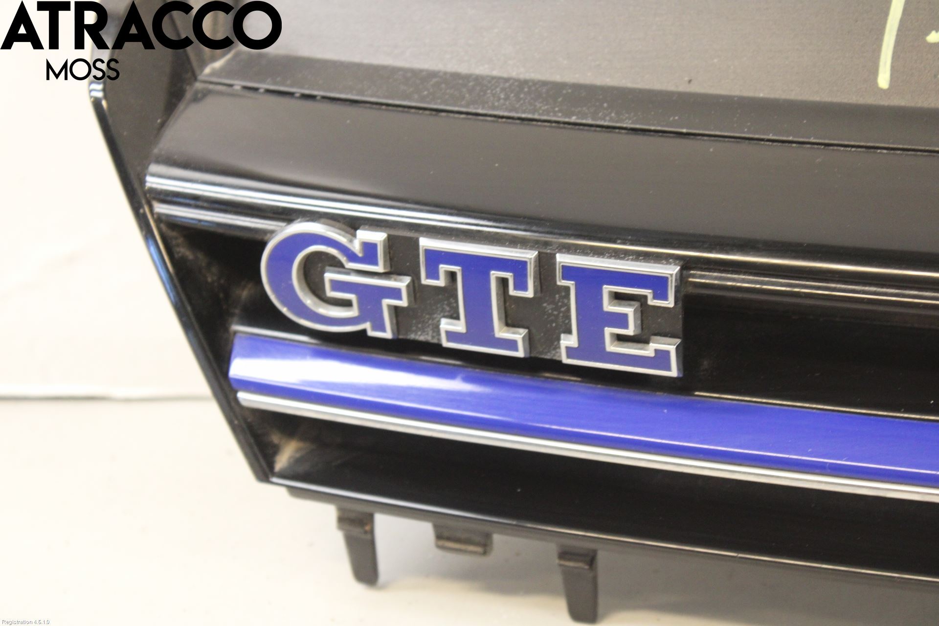 Volkswagen VW GOLF / E-GOLF VII 13-20 Grill Komplett