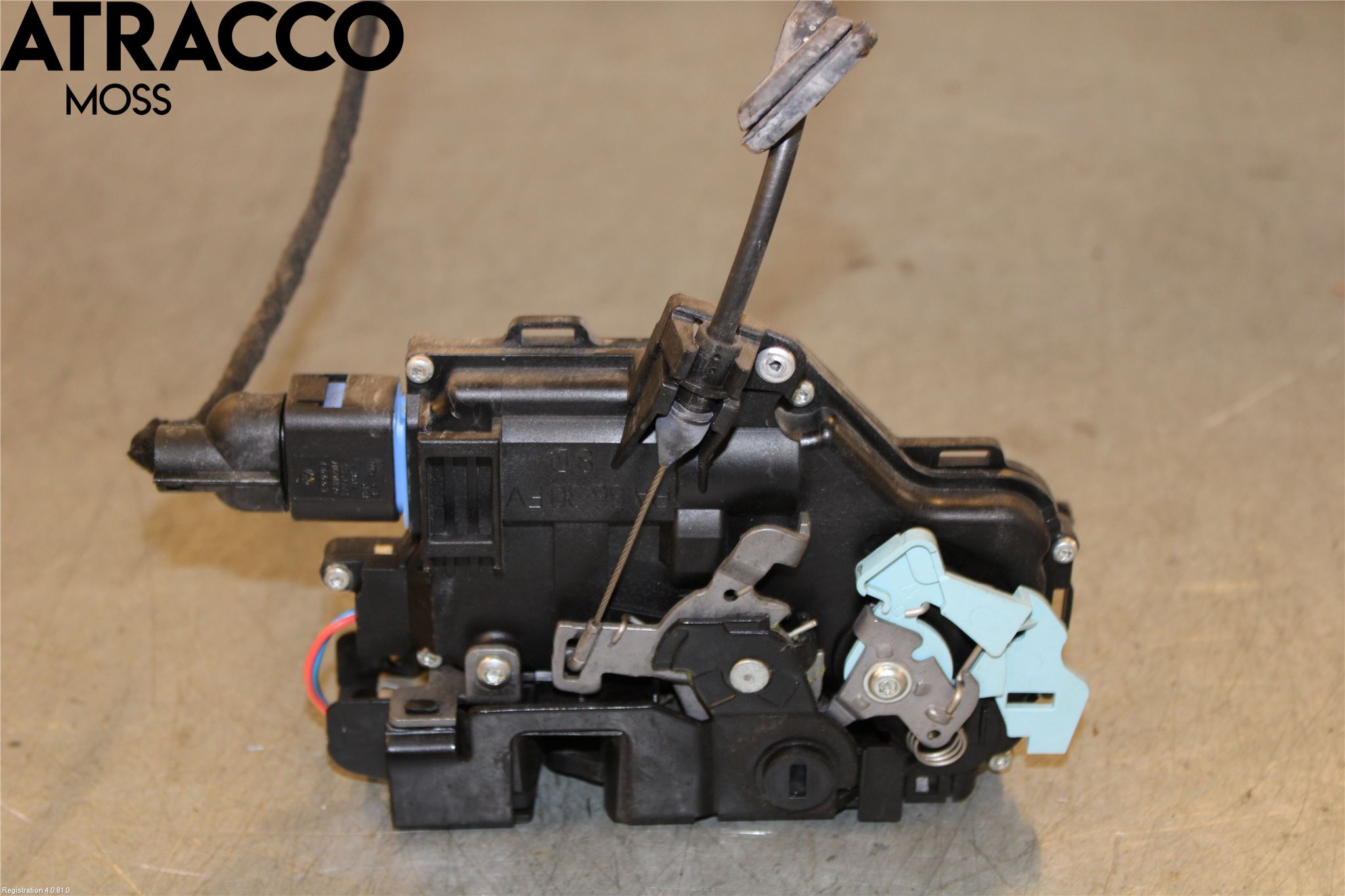 Volkswagen VW TOURAN 10-15 Dørlås - Låsekasse