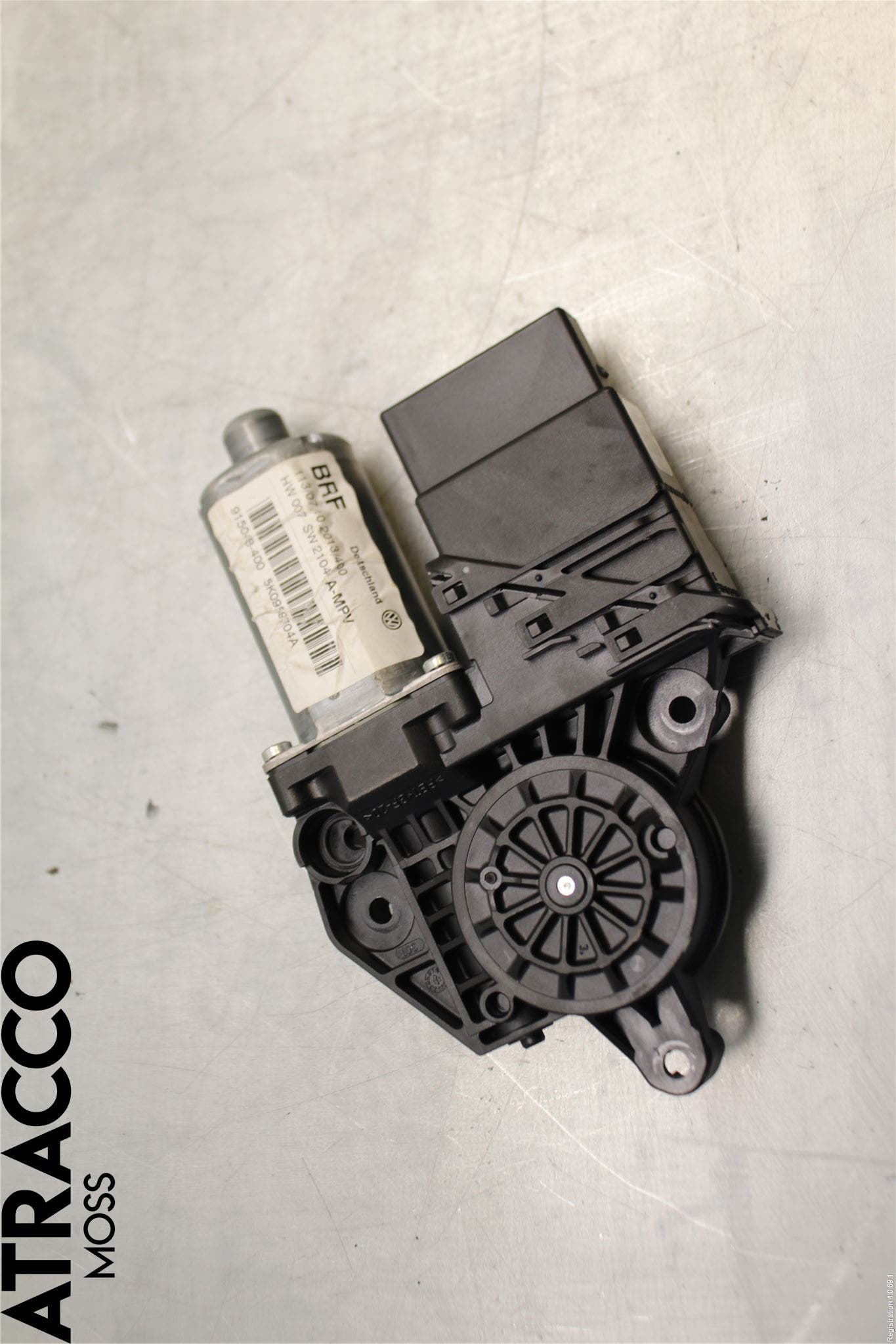 Volkswagen VW TOURAN 10-15 Vindusheismotor