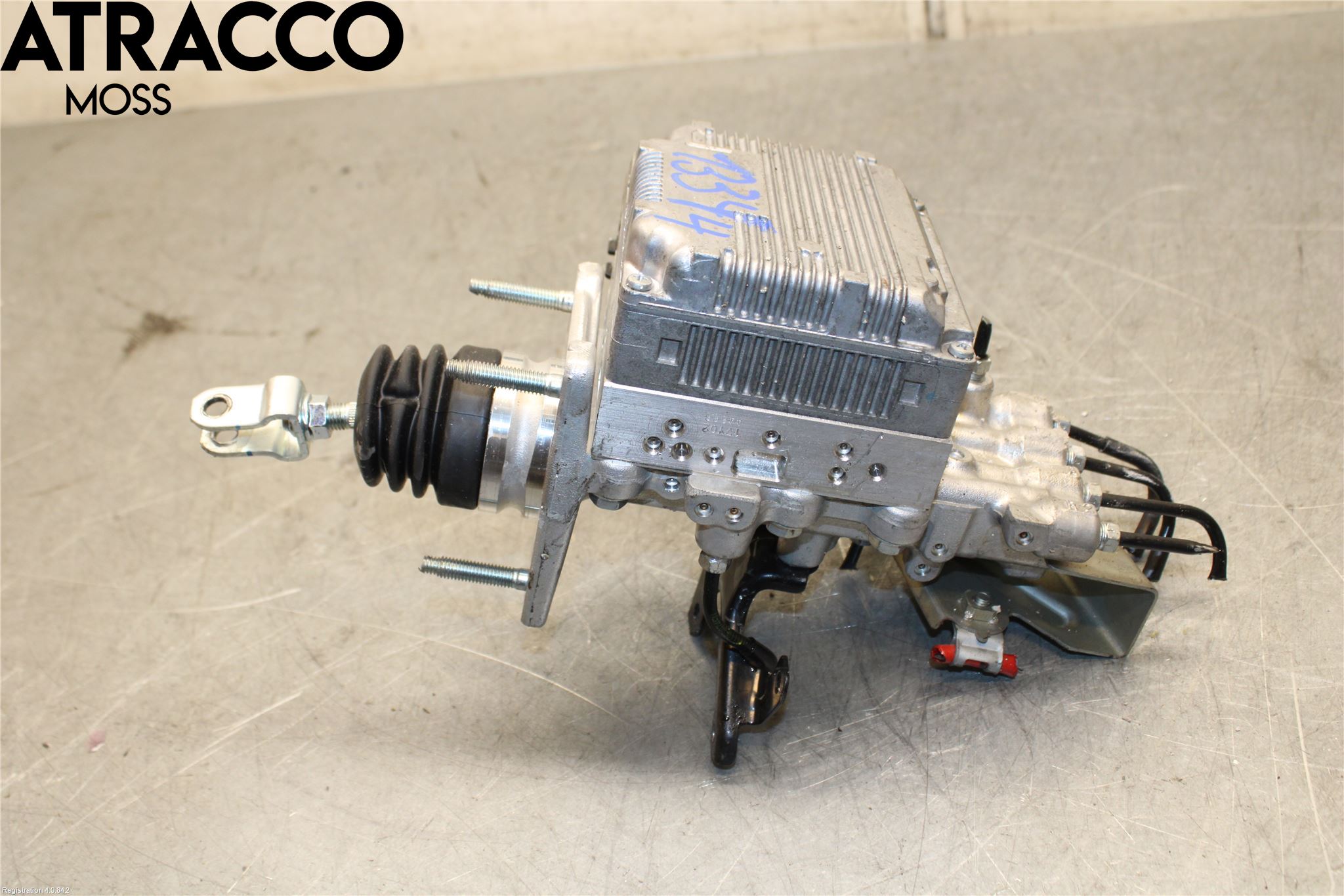 Toyota YARIS XP130 15-20 Abs Hydraulikkaggregat