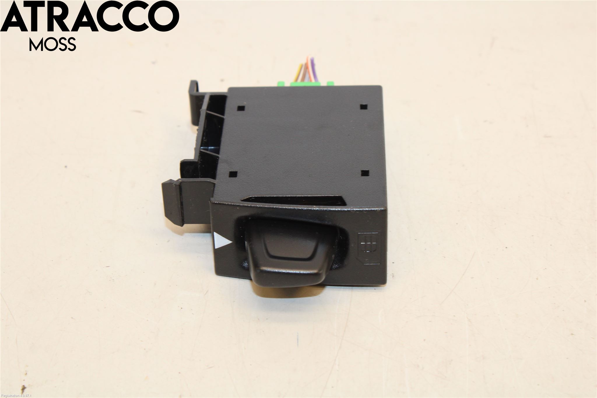 Volvo XC40/RECHARGE 18- Telefon