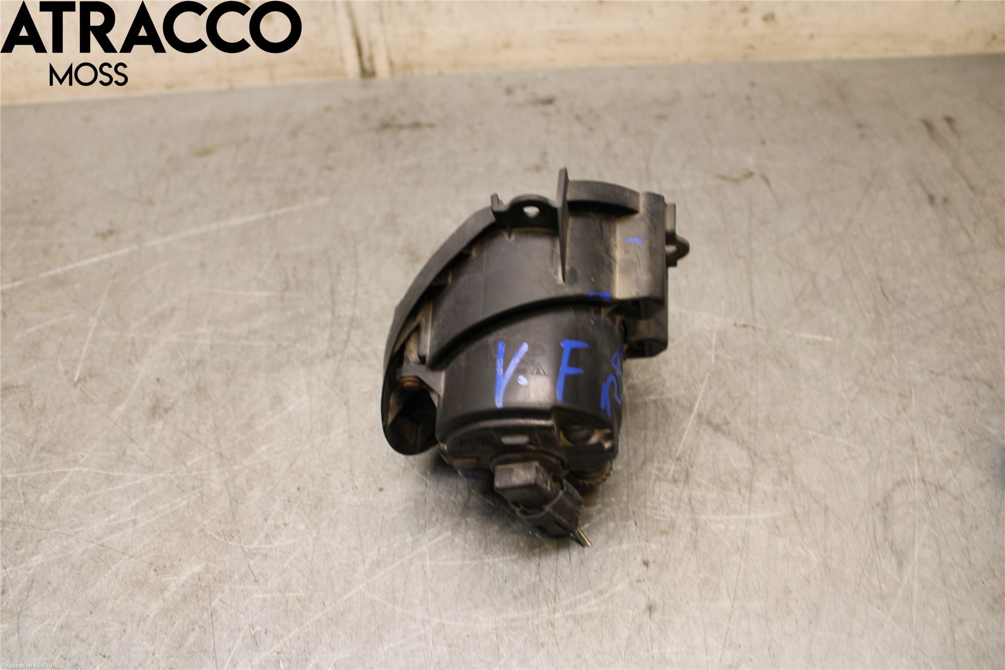 Toyota AVENSIS 09-15 Frontlykt-Kurve-Tåkelys