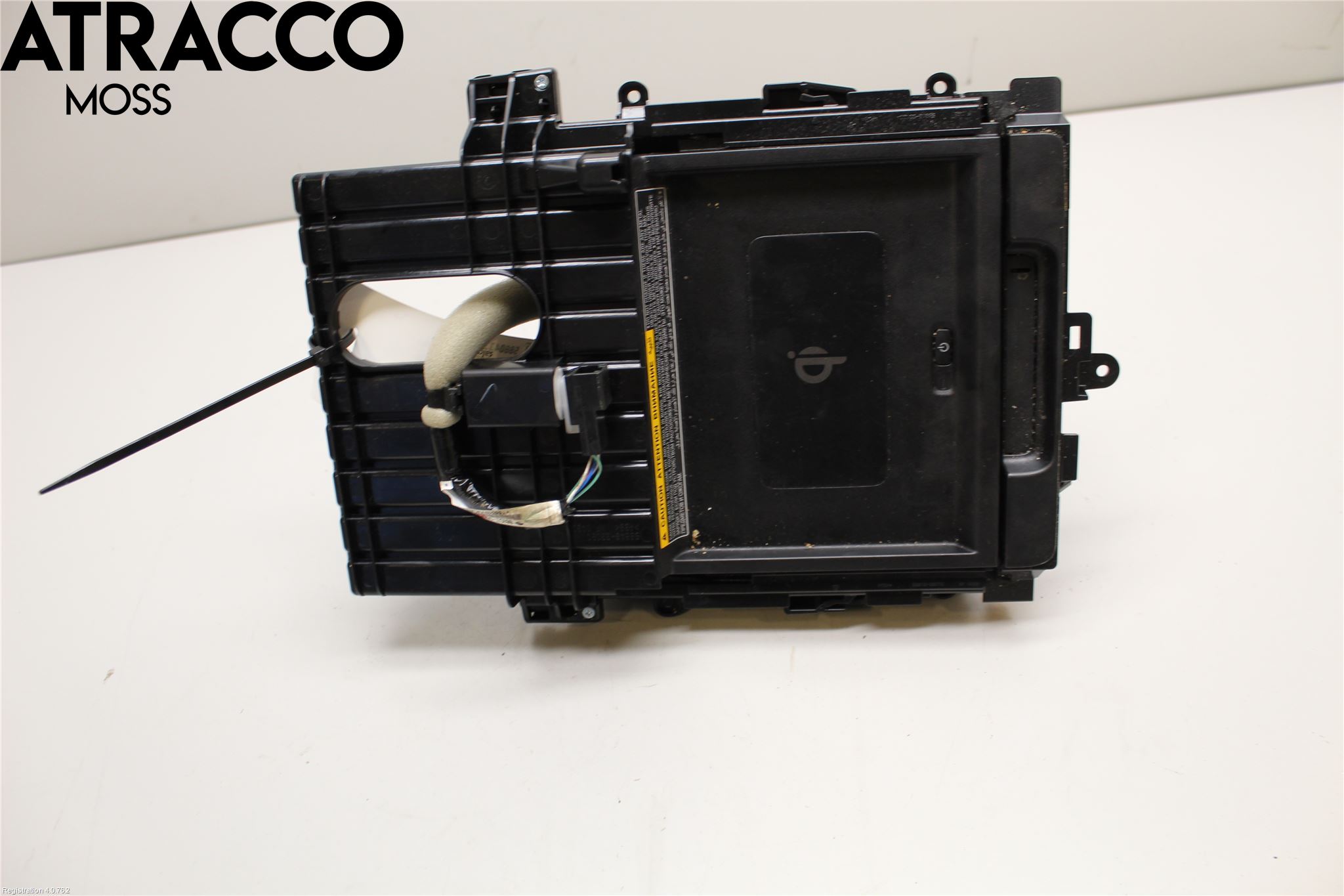 Toyota CAMRY 19-24 Innr Konsoll-Lomme