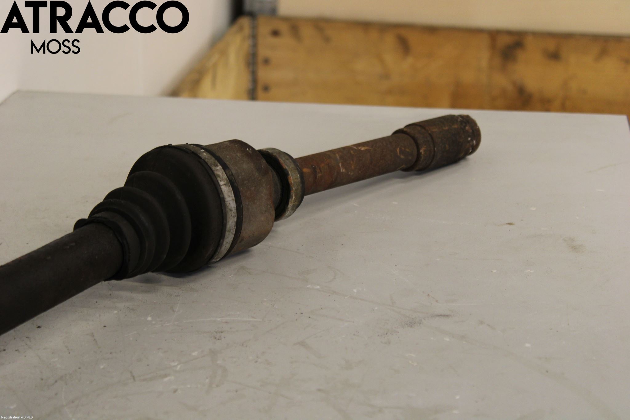 Peugeot 308 08-13 Drivaksel Foran Kompl Høyre