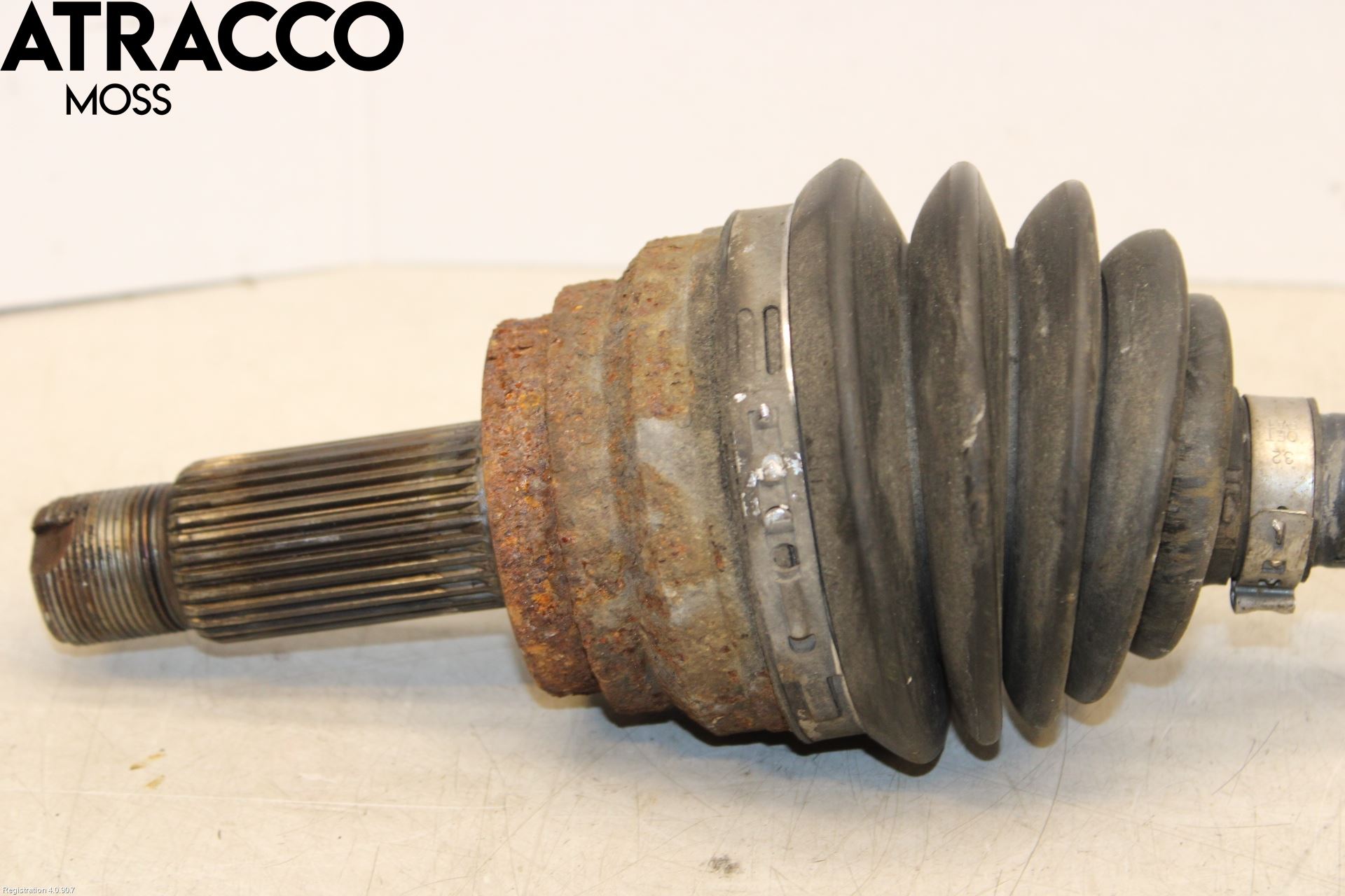 BMW X5 E70 07-13 Drivaksel Foran Kompl Høyre