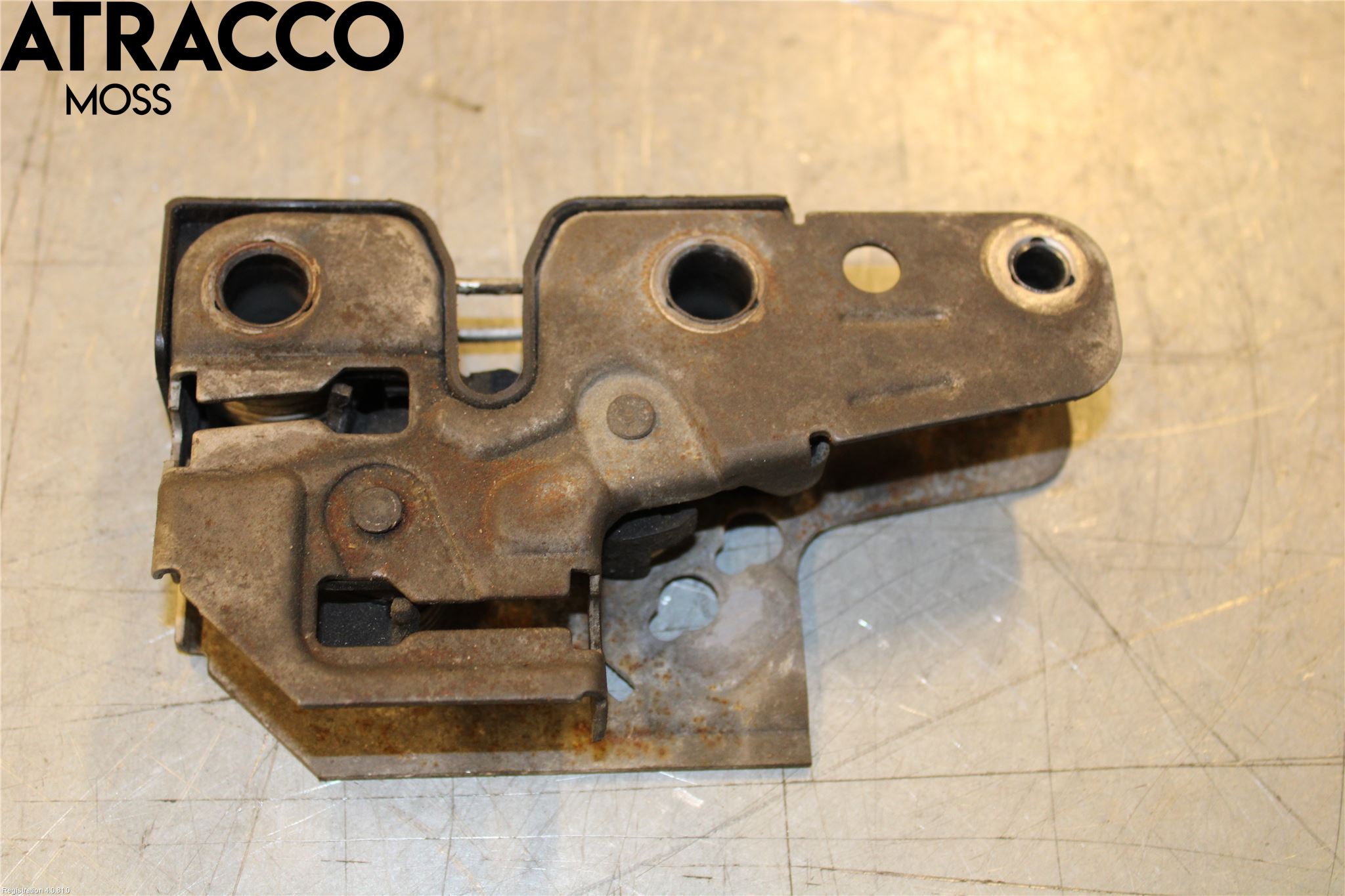 Volkswagen VW TRANSP/CARAVELLE (T5) 04-15 Panserlås