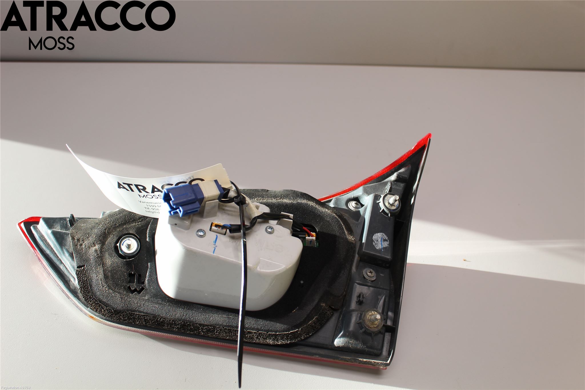 Toyota AURIS 13-19 Baklykt Venstre  På Luke(Indre