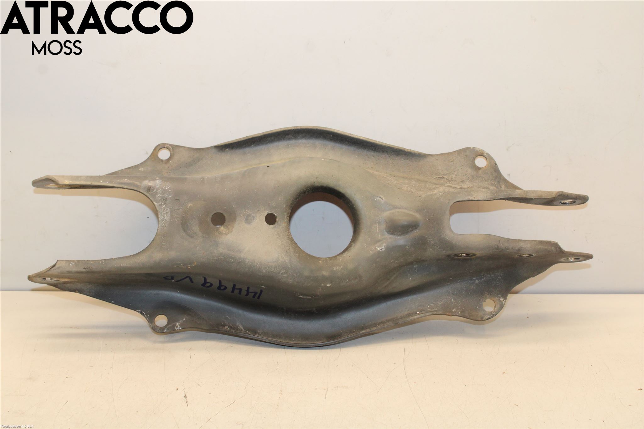 Mercedes-Benz MB E-KLASS (W213) 16-23 Bærearm Bak Venstre