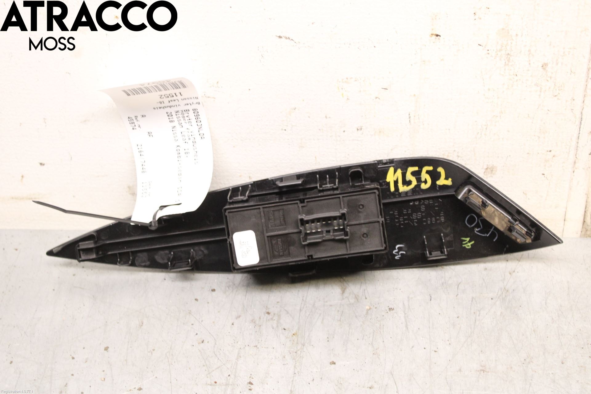 Nissan LEAF 18- Bryter Vindusheis