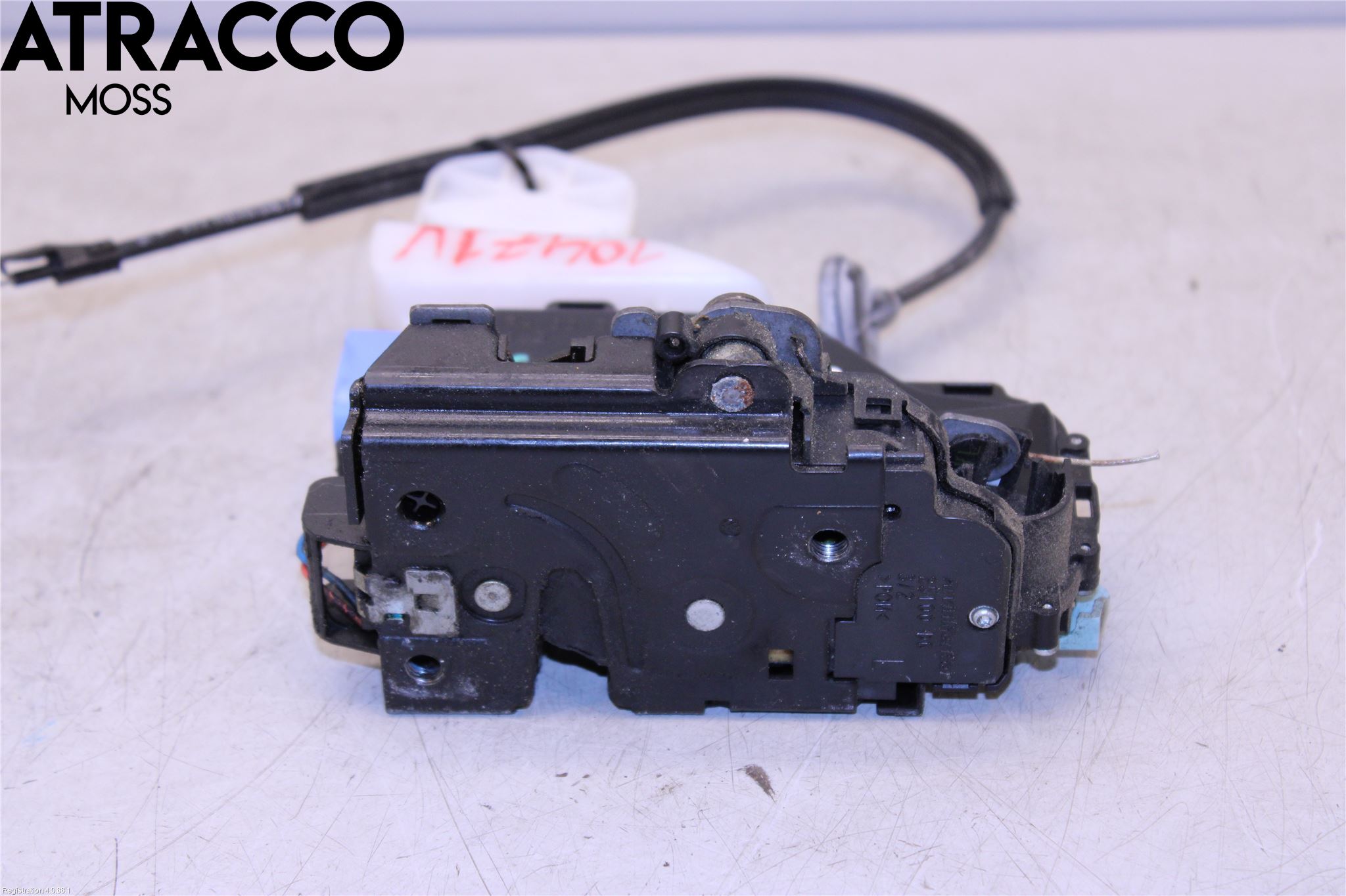 Volkswagen VW CADDY      04-10 Dørlås - Låsekasse