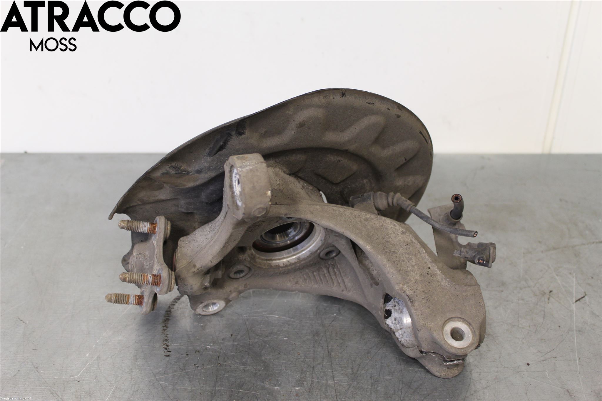 Volkswagen VW PASSAT 15-19 Spindel Vf