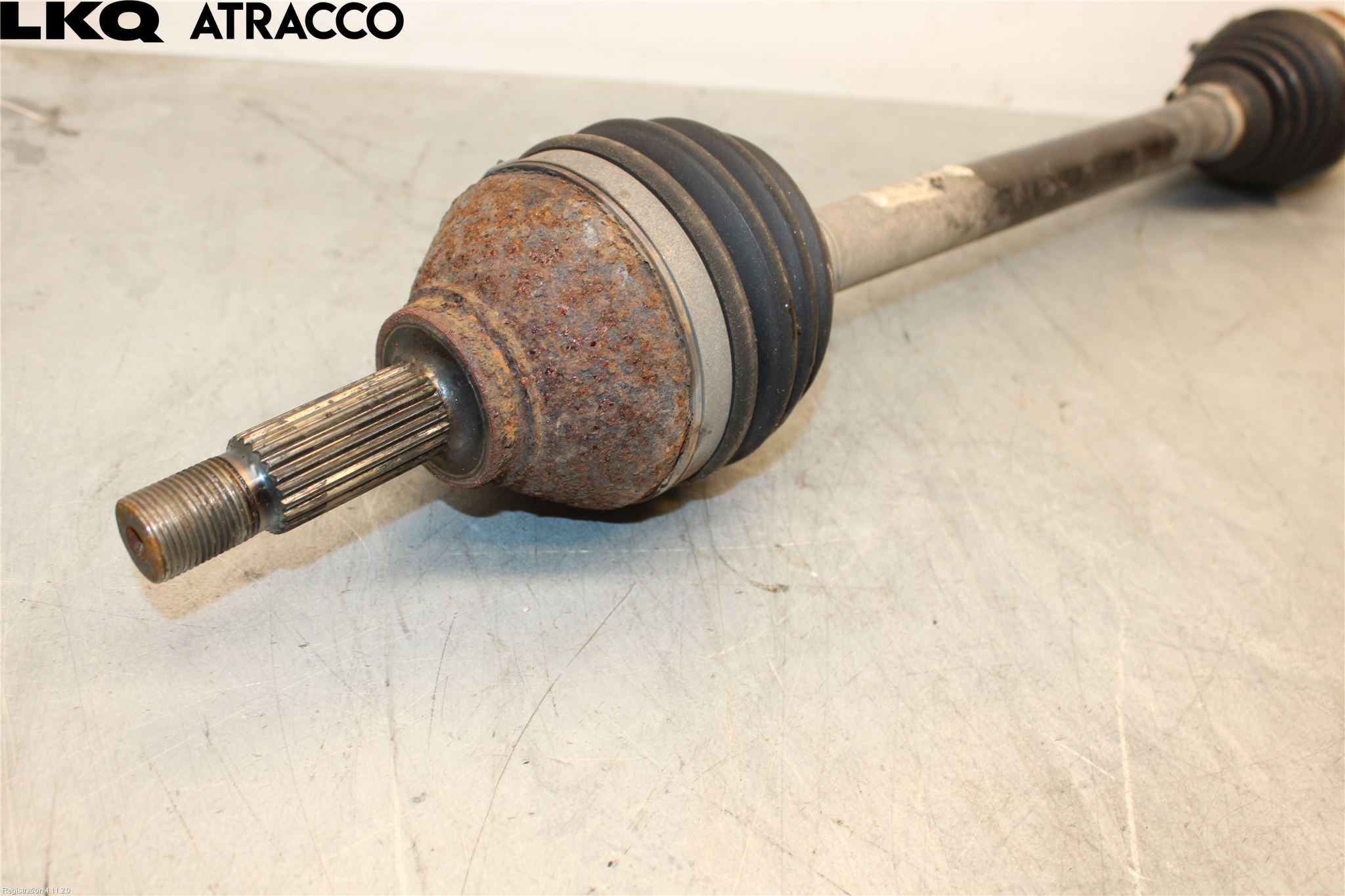 Volkswagen VW UP! / E-UP! Drivaksel Bak Kompl Venstre