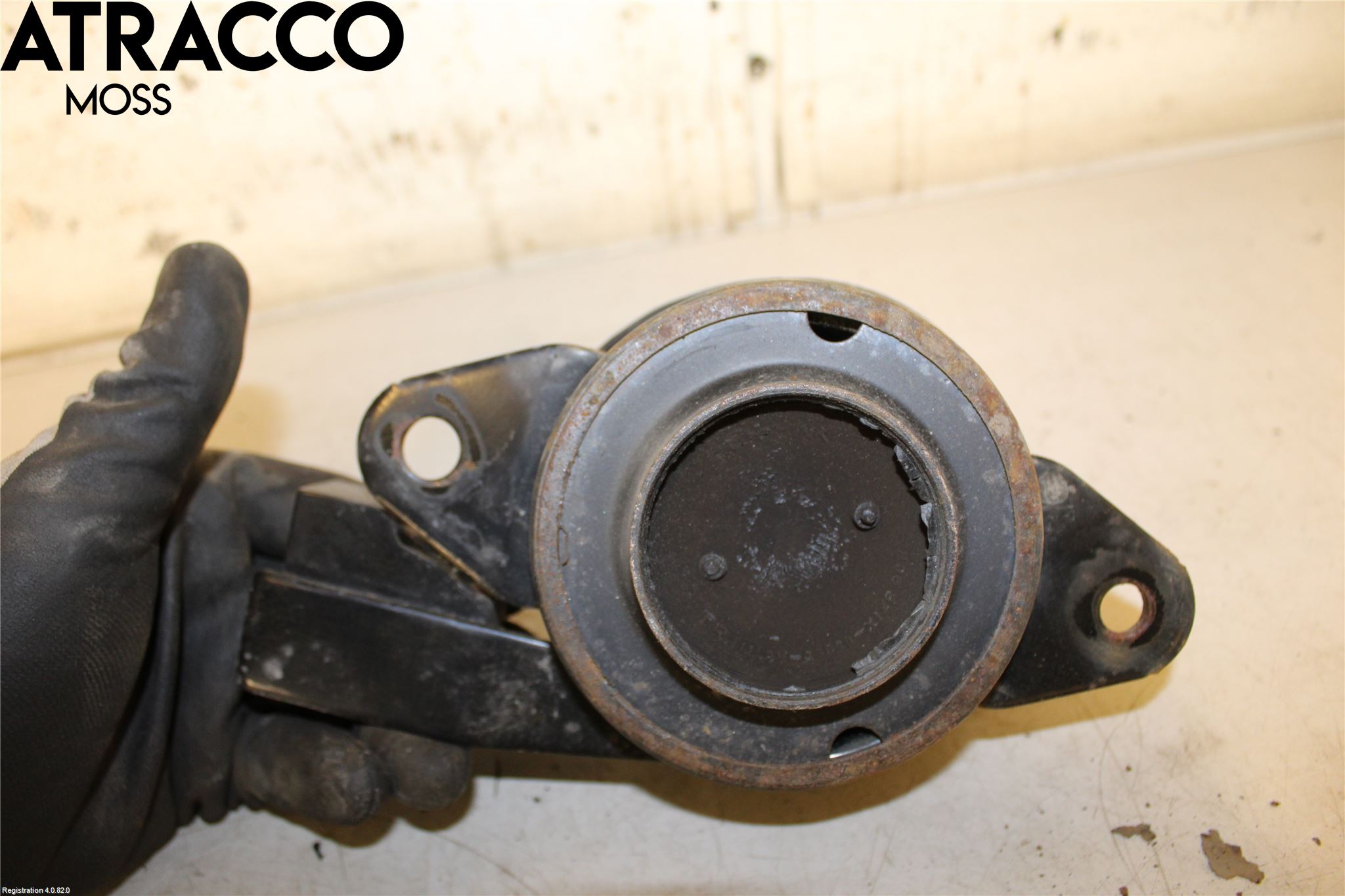 Nissan LEAF 11-17 Motor Feste Gummi