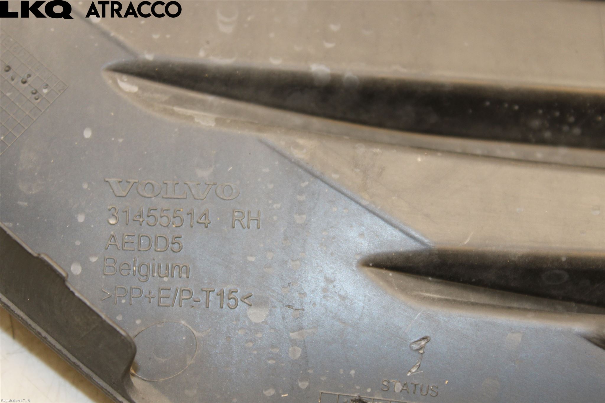 Volvo V60 19- Frontlykt Kurve-Tåkelys Ramme