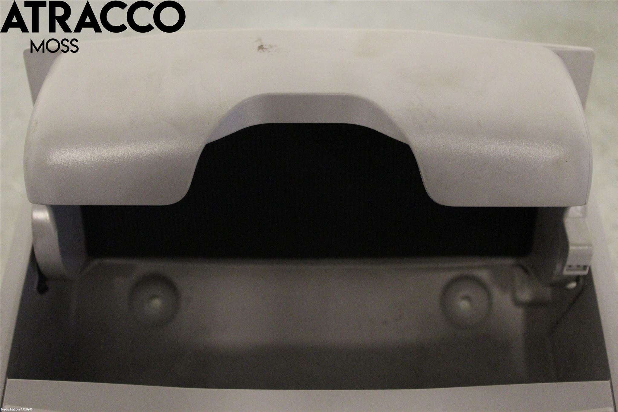 Hyundai IONIQ AE 17-22 Innr Taklys