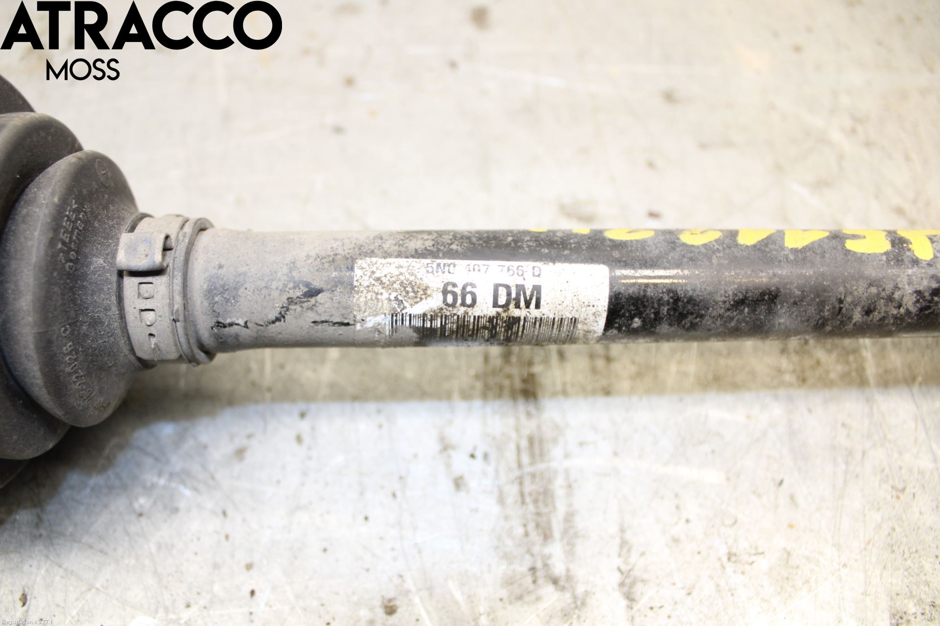 Audi A3/S3 05-13 Drivaksel Foran Kompl Høyre