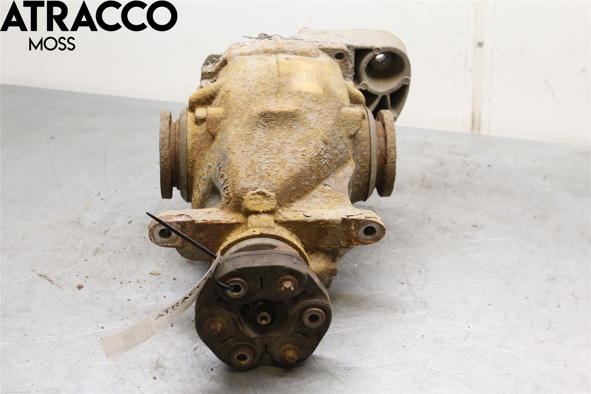 BMW 1 E87/81 5D/3D 03-11 Bakaksel Kardang Bak -Diff