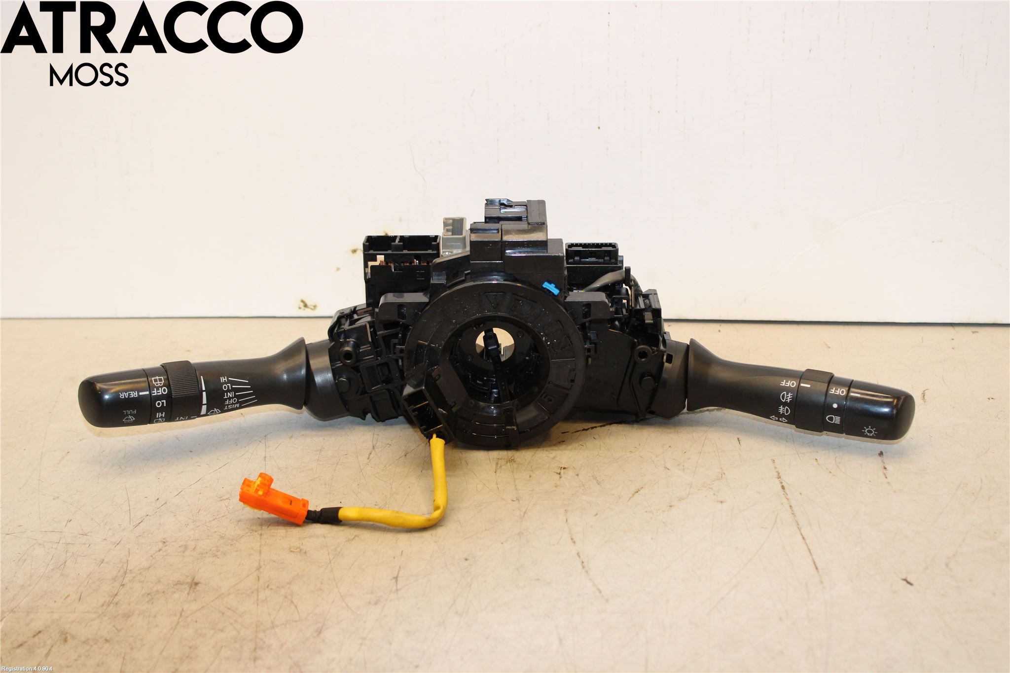 Toyota AURIS 10-12 Bryter Ratt Kombi H Og V