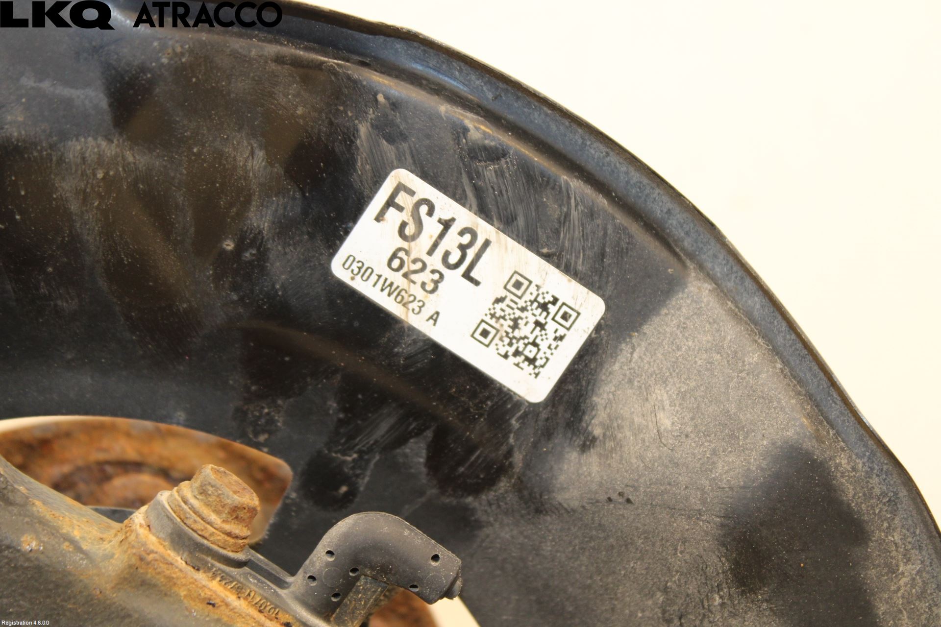 Toyota YARIS XP21 20- Spindel Vf