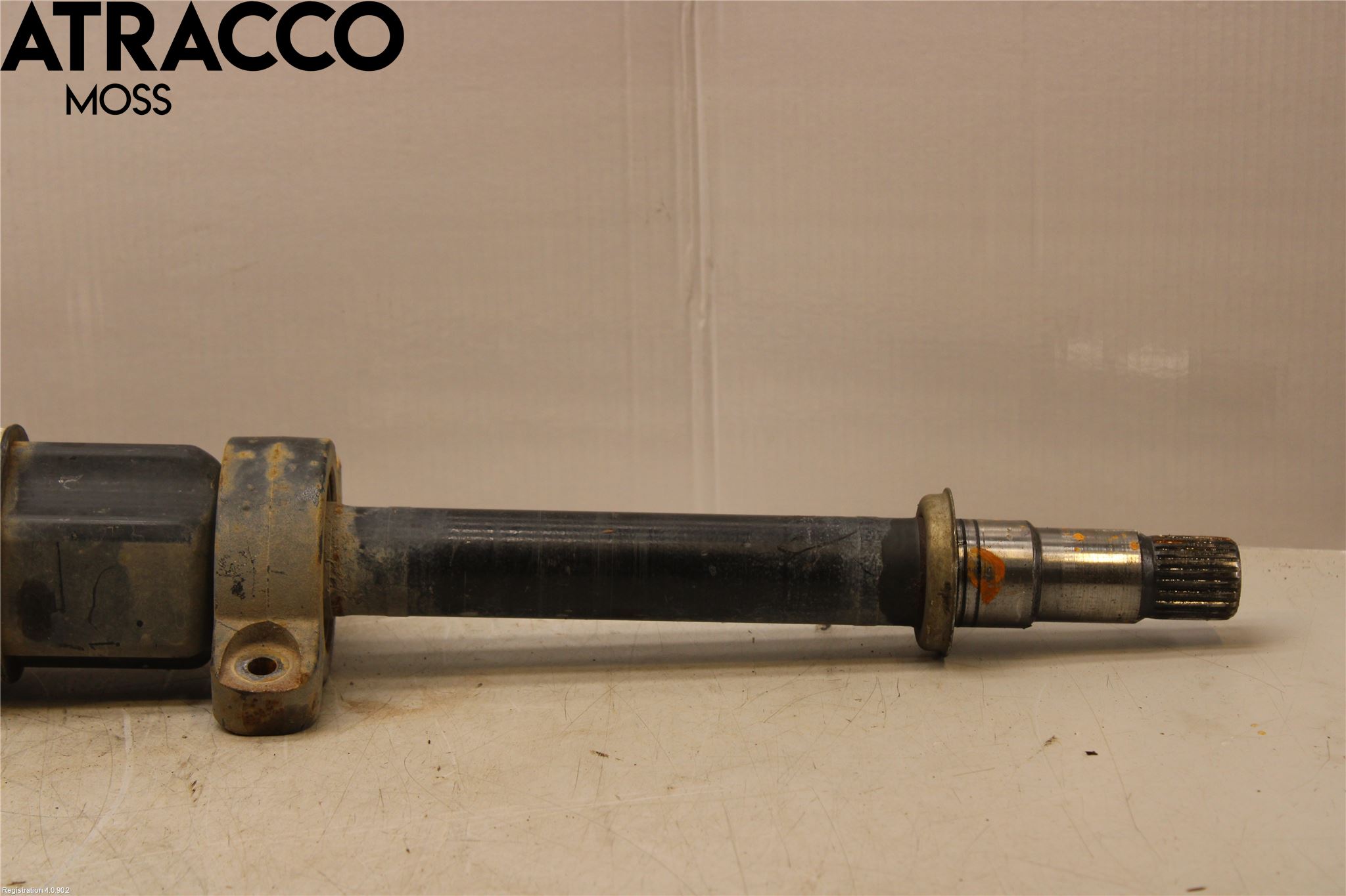 Toyota AVENSIS 09-15 Drivaksel Foran Kompl Høyre