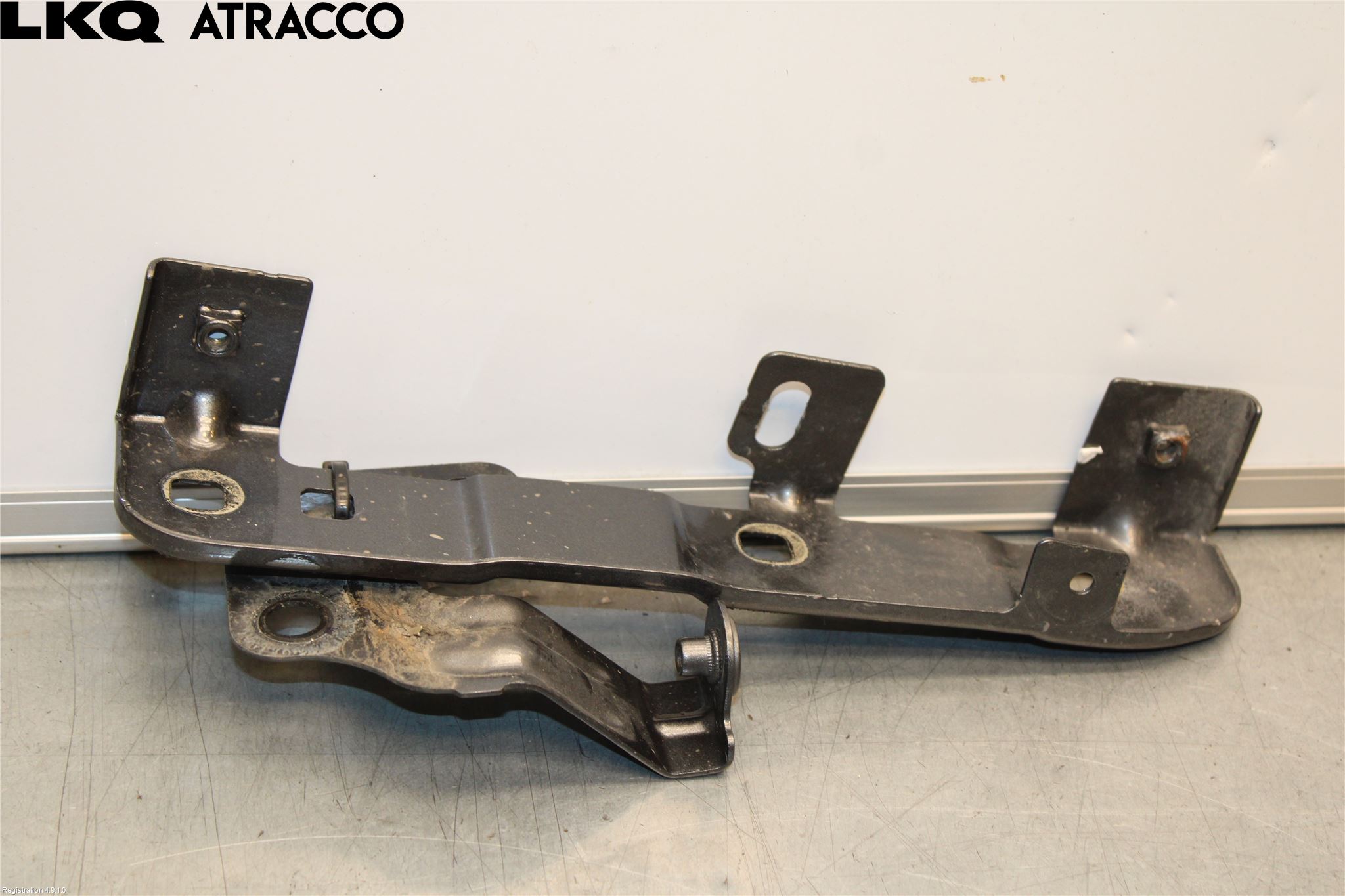 Jaguar I-PACE 18- Støtfanger Foran Feste