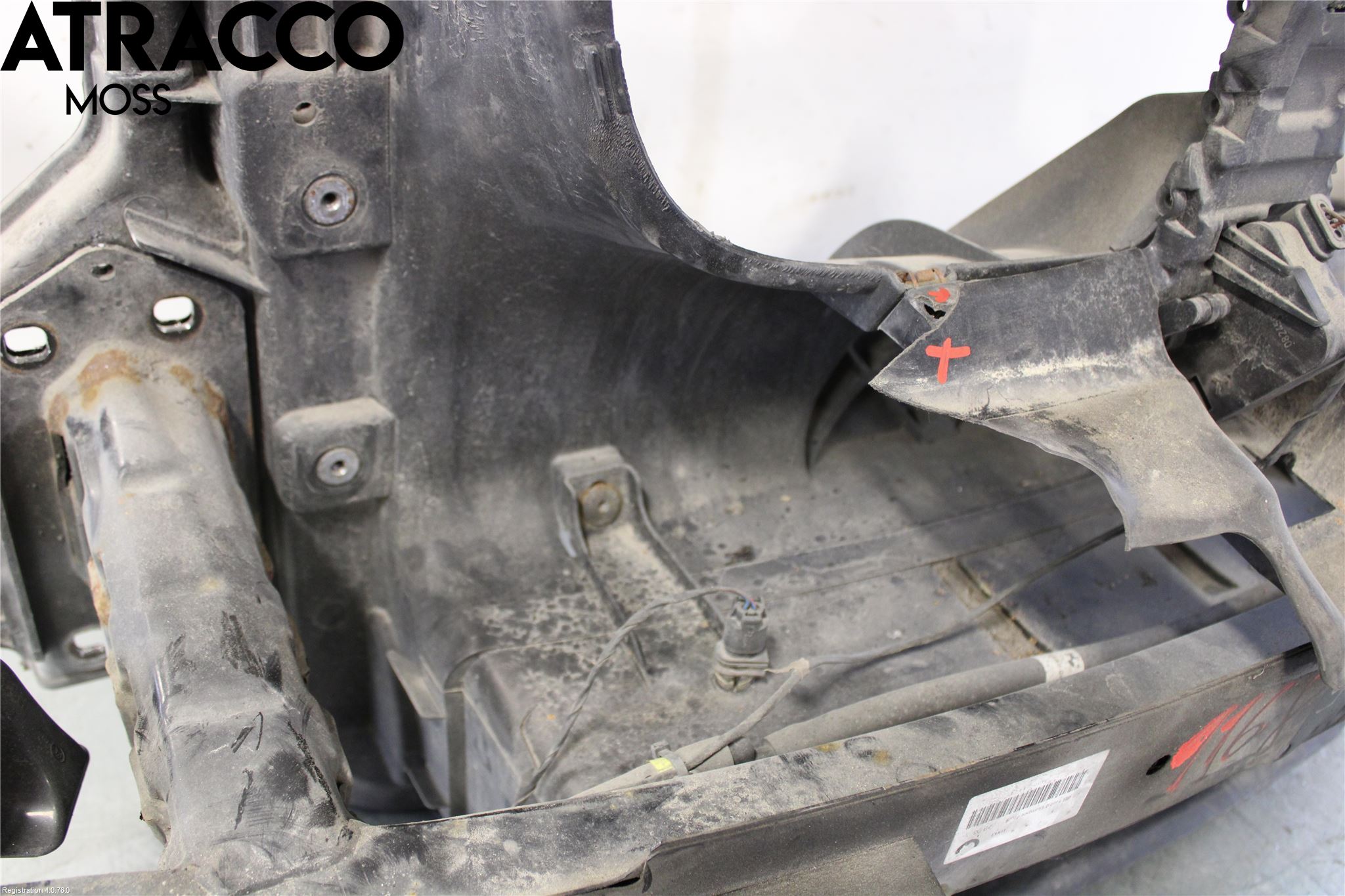 BMW 1 E87/81 5D/3D 03-11 Panserlåsplate-Bjelke