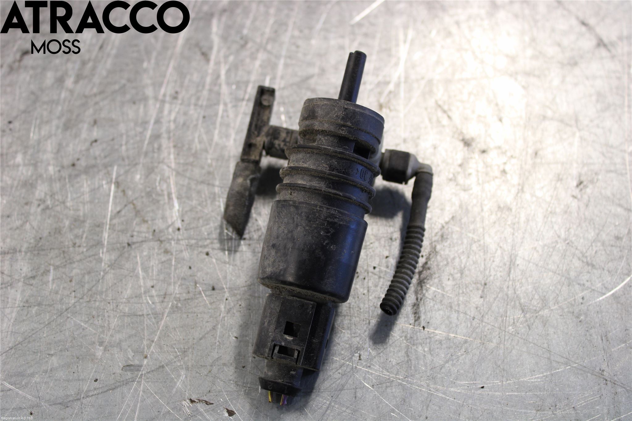 Mercedes-Benz MB E-KLASS (W212) 09-16 Spylerpumpe Frontrute