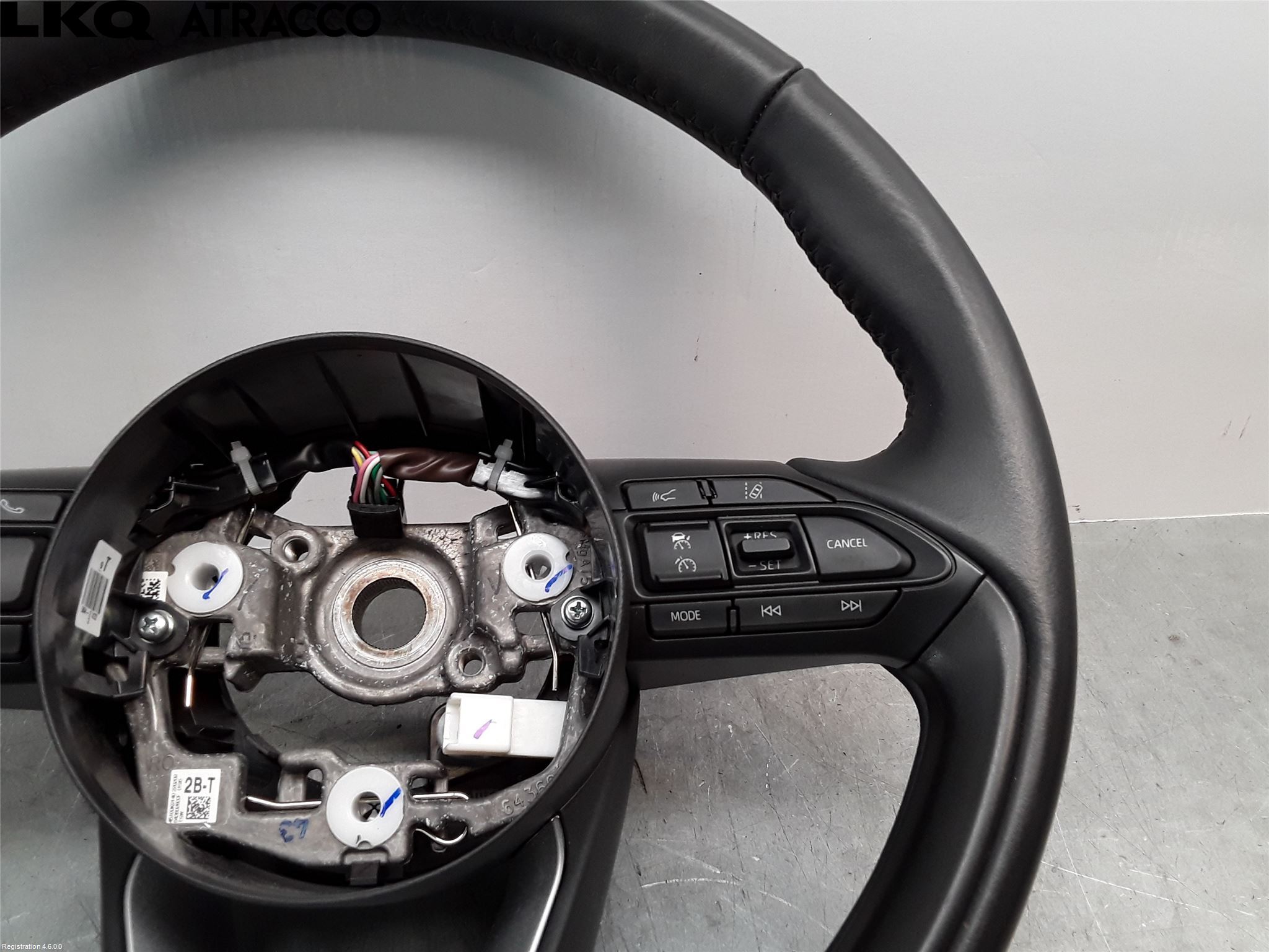 Toyota YARIS XP21 20- Ratt