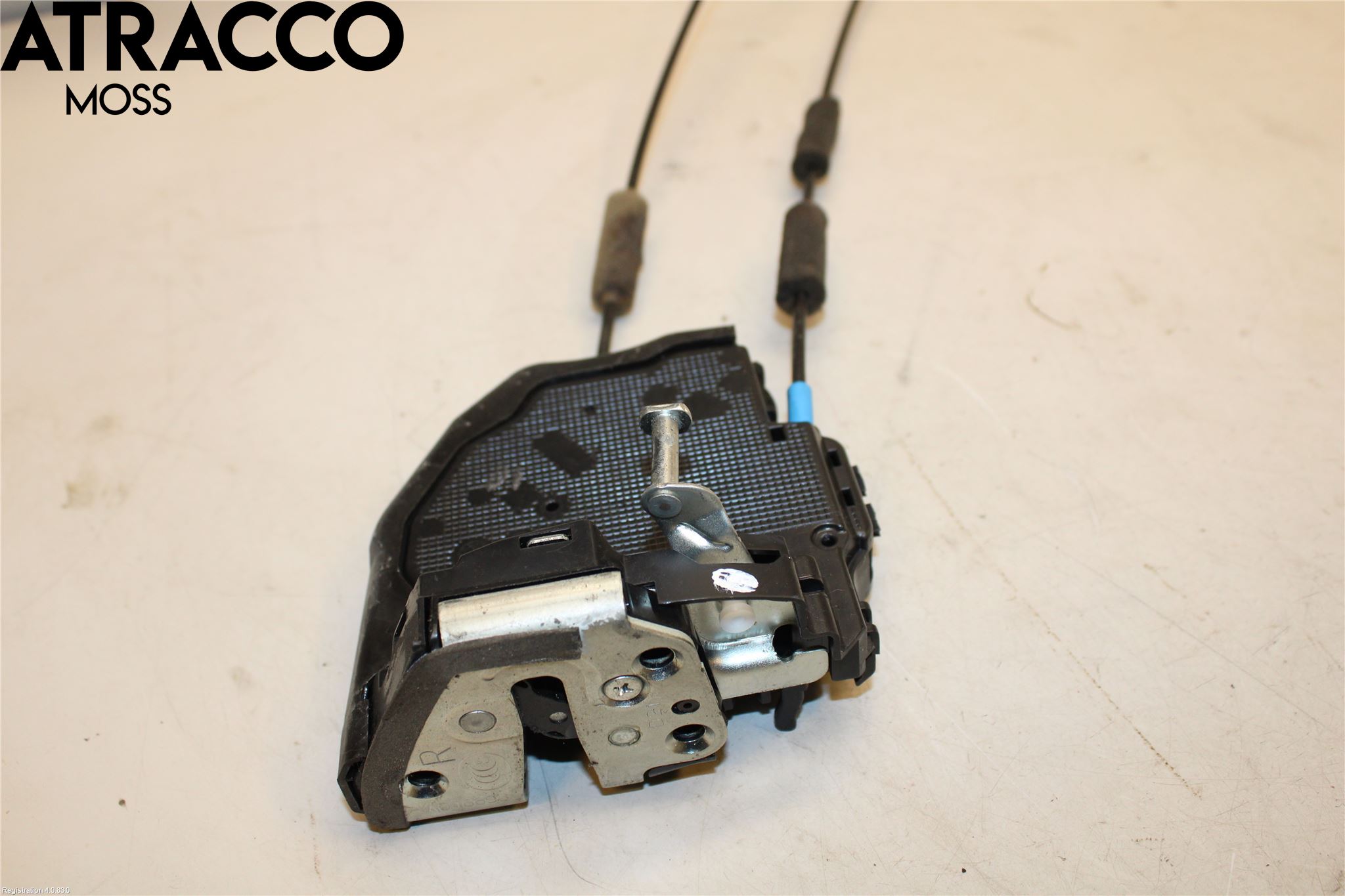 Toyota AVENSIS 09-15 Dørlås - Låsekasse