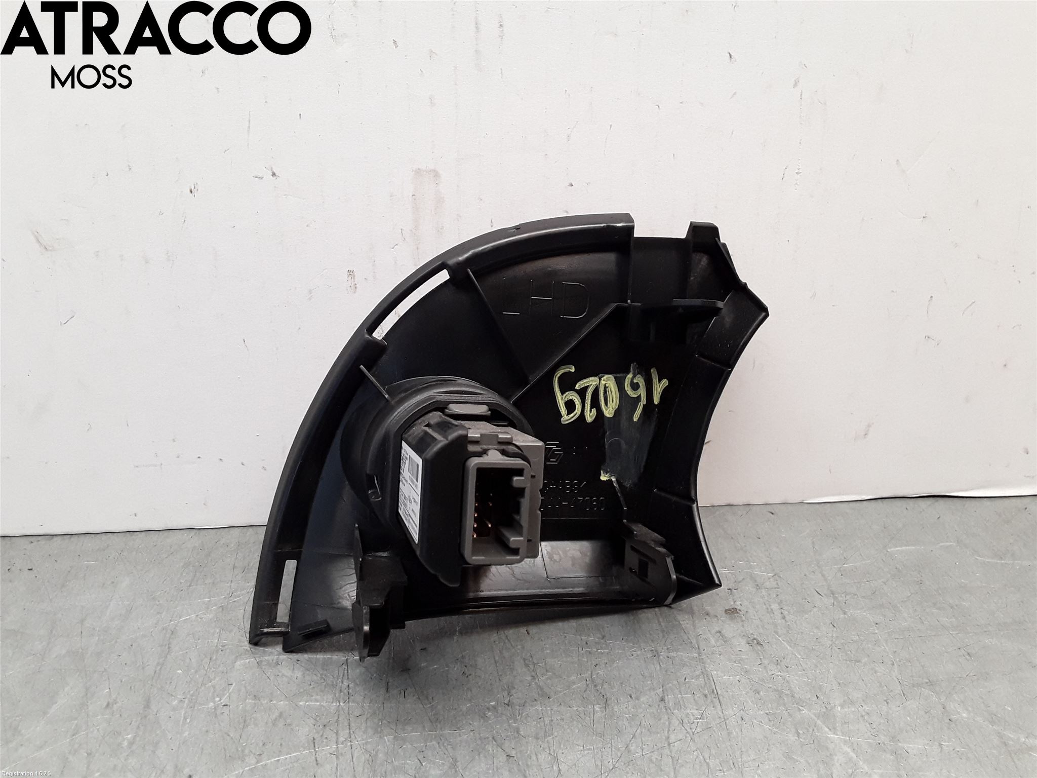 Toyota PRIUS ZVW30 09-20 Startknapp Personbil