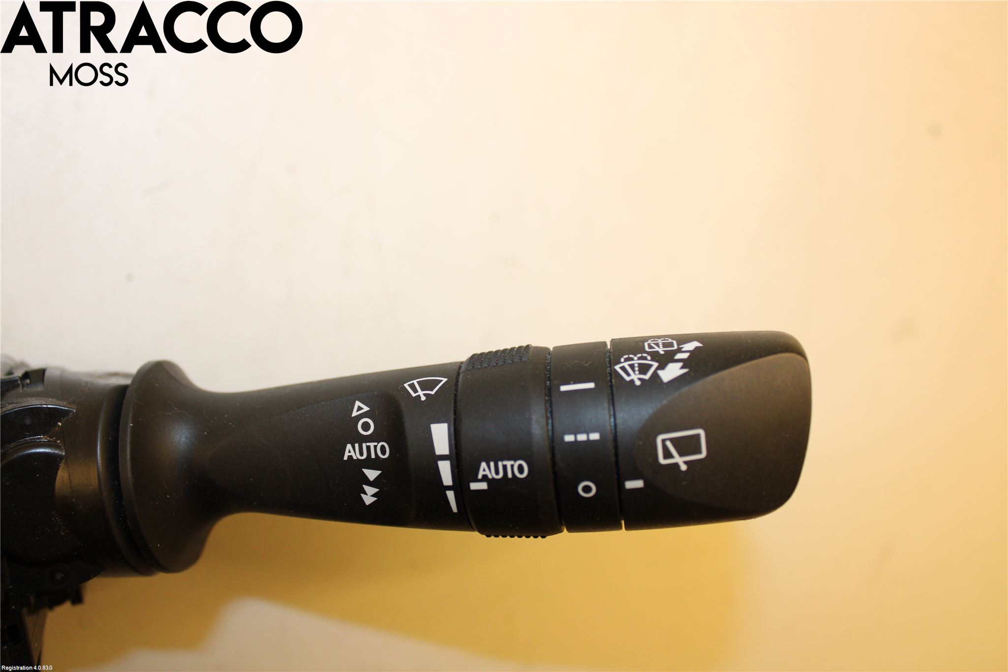 Toyota RAV4 13-18 Bryter Ratt Kombi H Og V